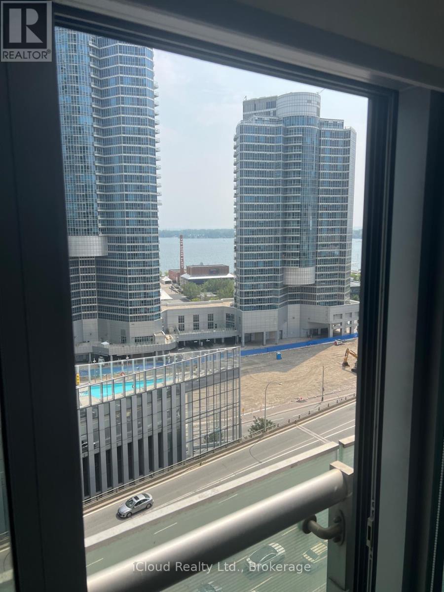 1203 - 12 York Street, Toronto, Ontario  M5J 0A9 - Photo 11 - C12375831