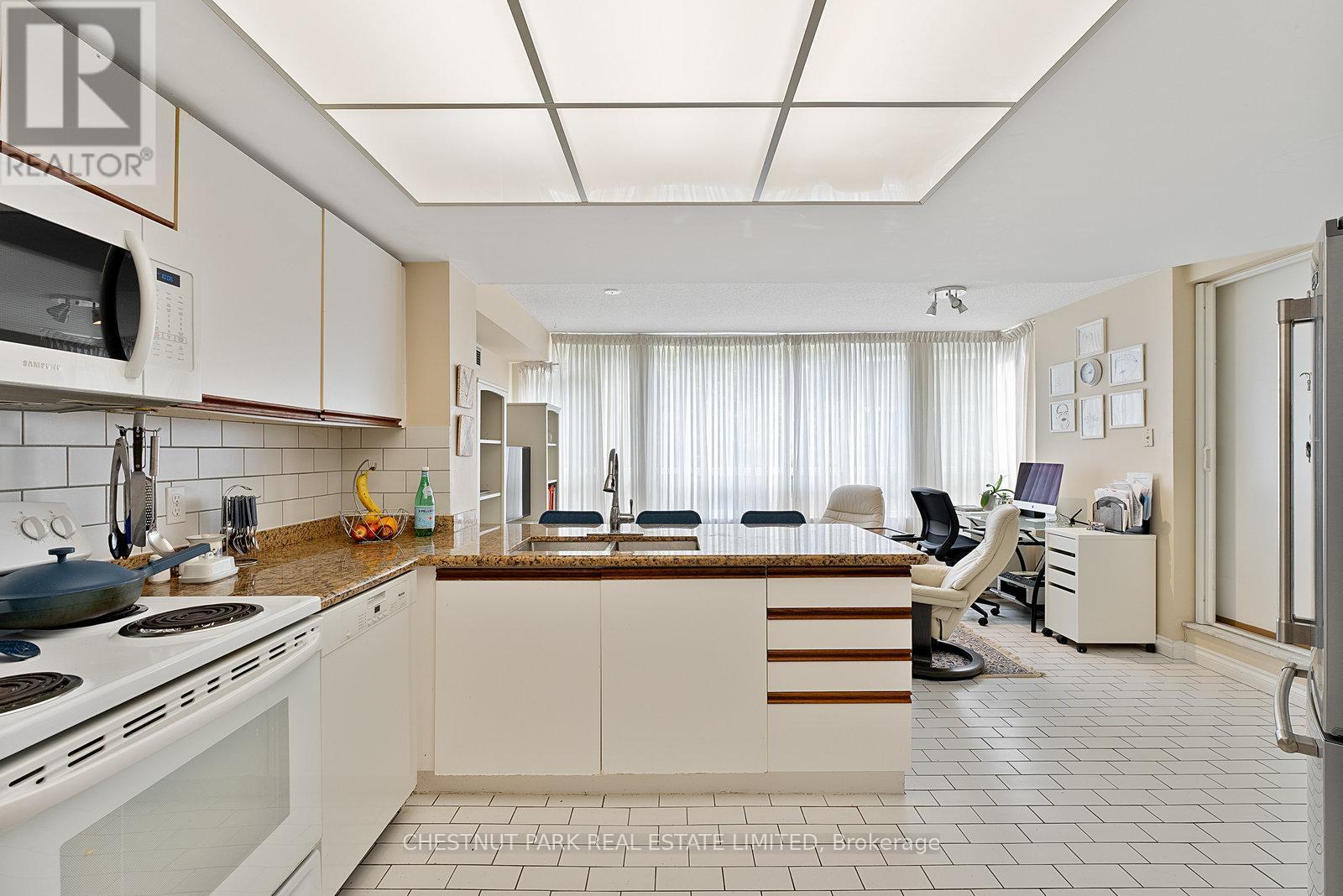 311 - 215 The Donway W, Toronto, Ontario  M3B 3P5 - Photo 10 - C12423744