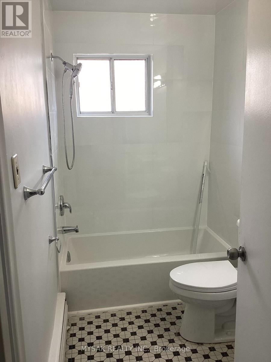 1033 Ravine Road, Oshawa, Ontario  L1H 4C9 - Photo 22 - E12460968
