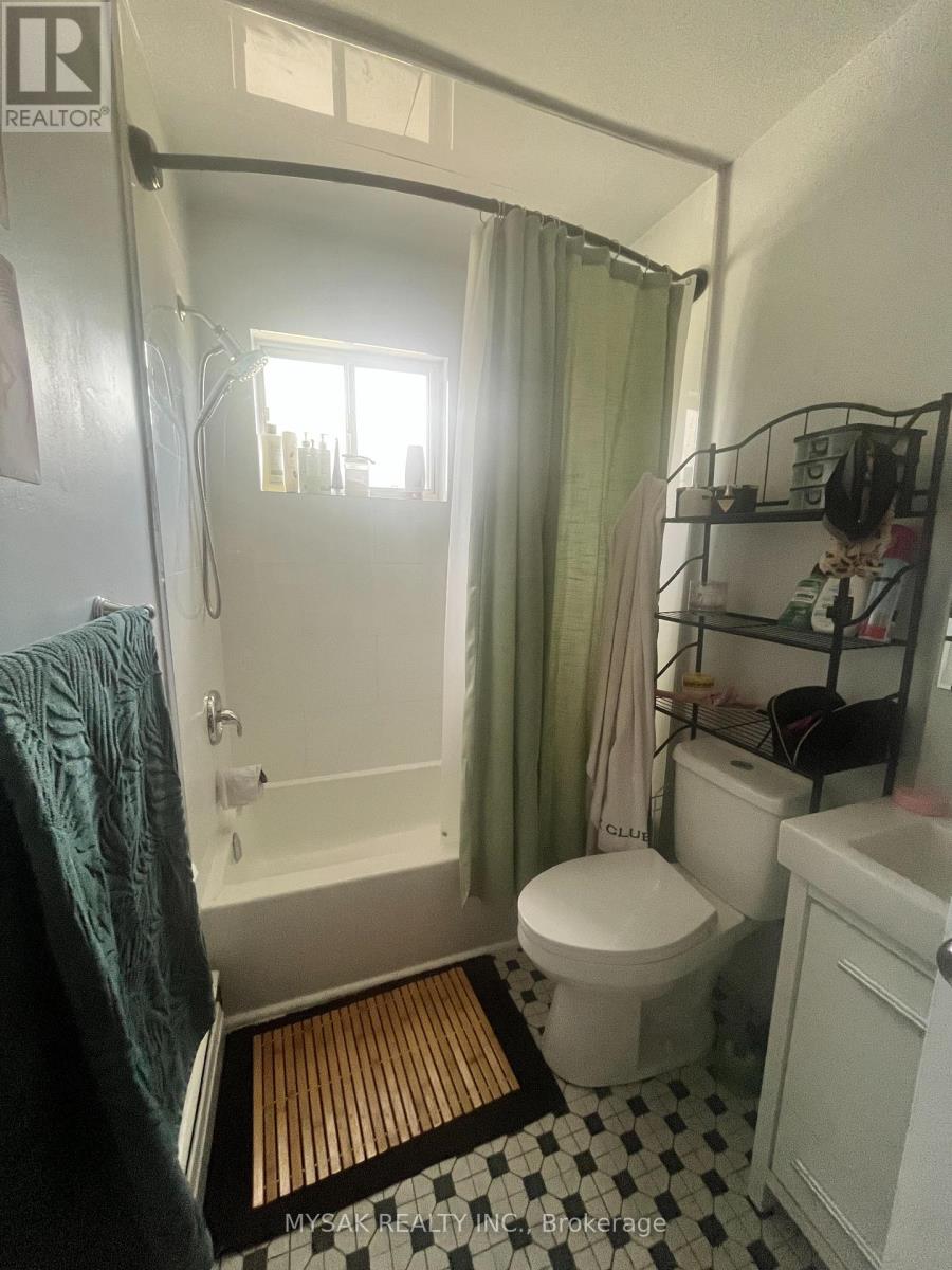 1033 Ravine Road, Oshawa, Ontario  L1H 4C9 - Photo 24 - E12460968