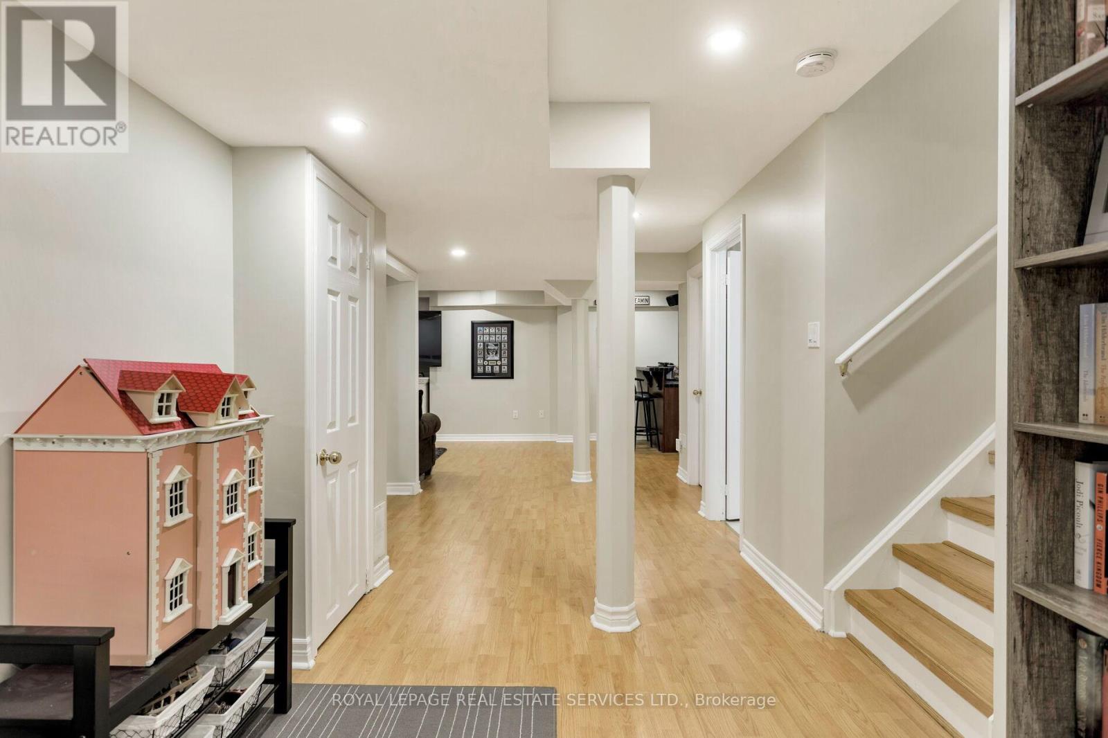 1393 Derby County Crescent, Oakville, Ontario  L6M 4N8 - Photo 27 - W12460842