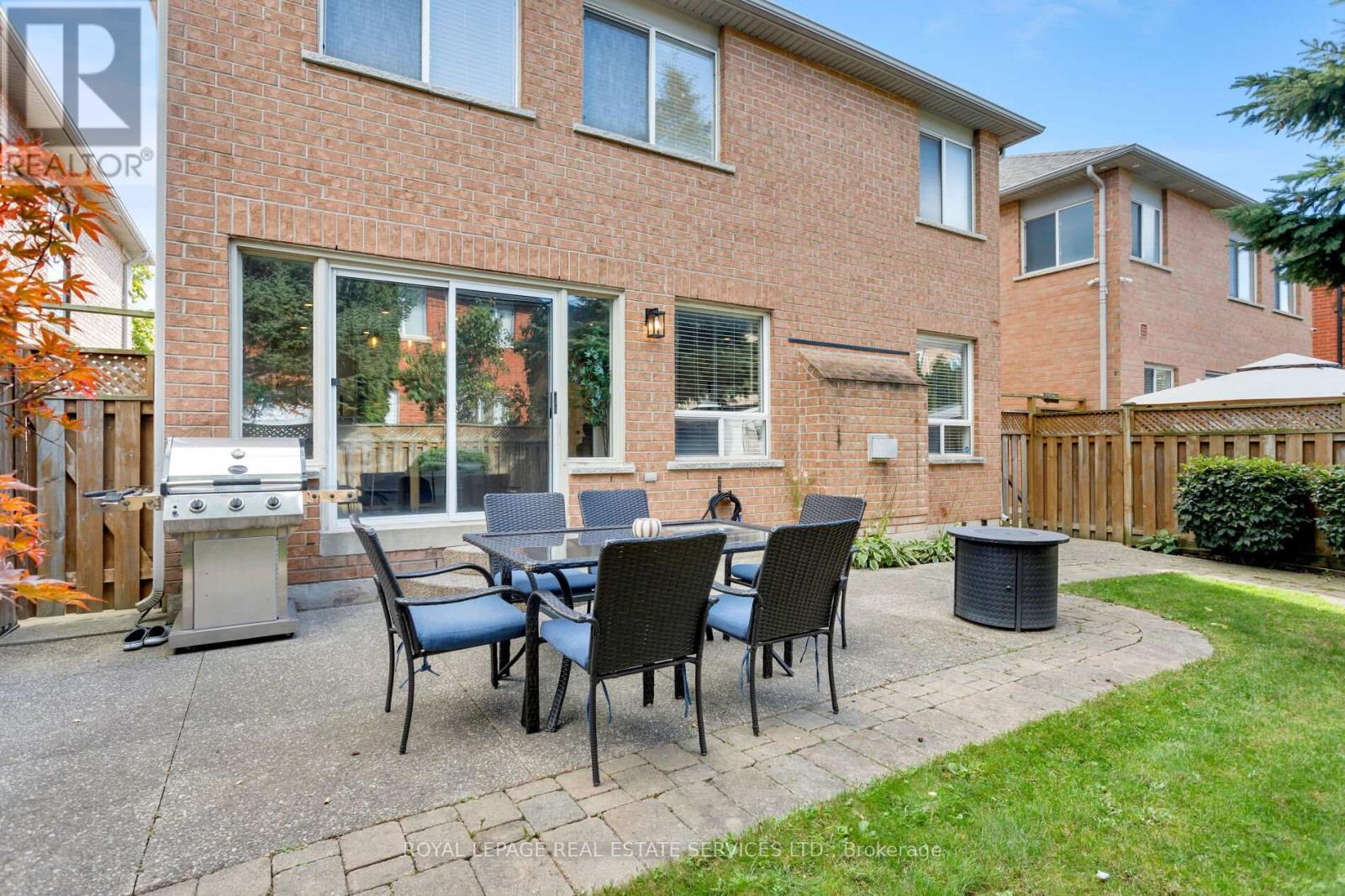1393 Derby County Crescent, Oakville, Ontario  L6M 4N8 - Photo 40 - W12460842