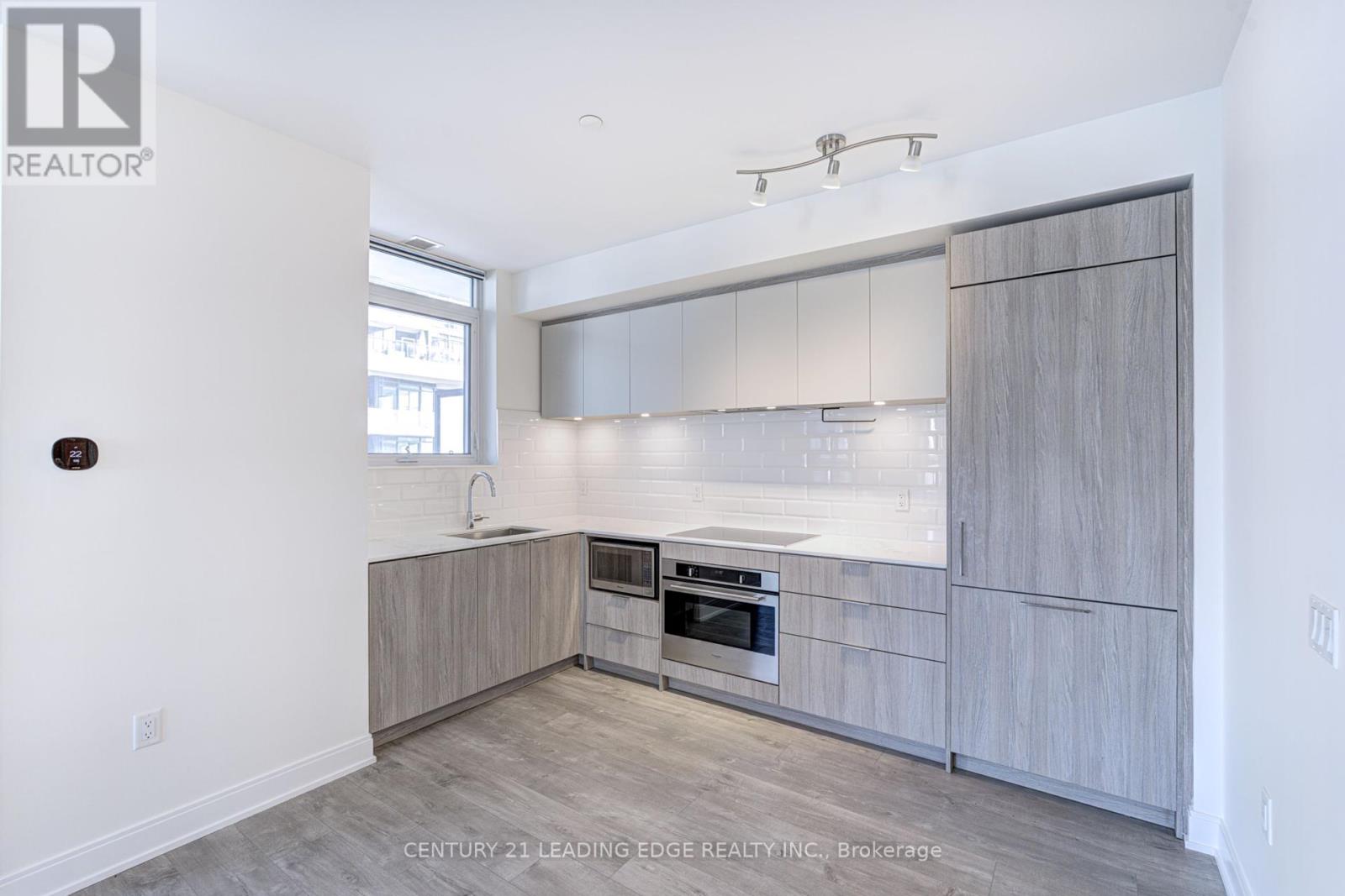 504 - 65 Annie Craig Drive, Toronto, Ontario  M8V 0G3 - Photo 6 - W12460854