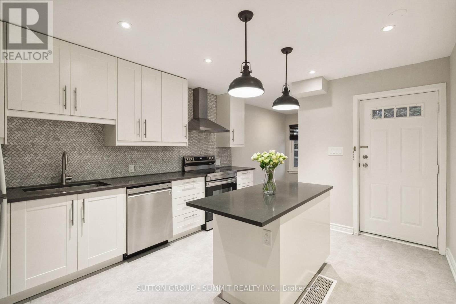 46 - 2155 South Millway, Mississauga, Ontario  L5L 3S1 - Photo 5 - W12460909