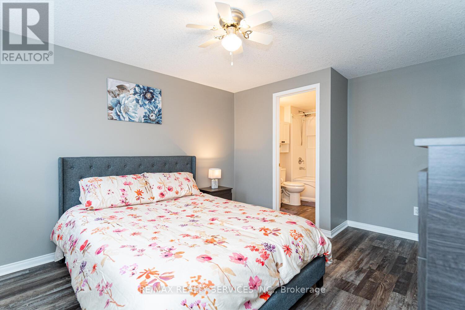 73 Montgomery Boulevard, Orangeville, Ontario  L9W 5H6 - Photo 23 - W12460922