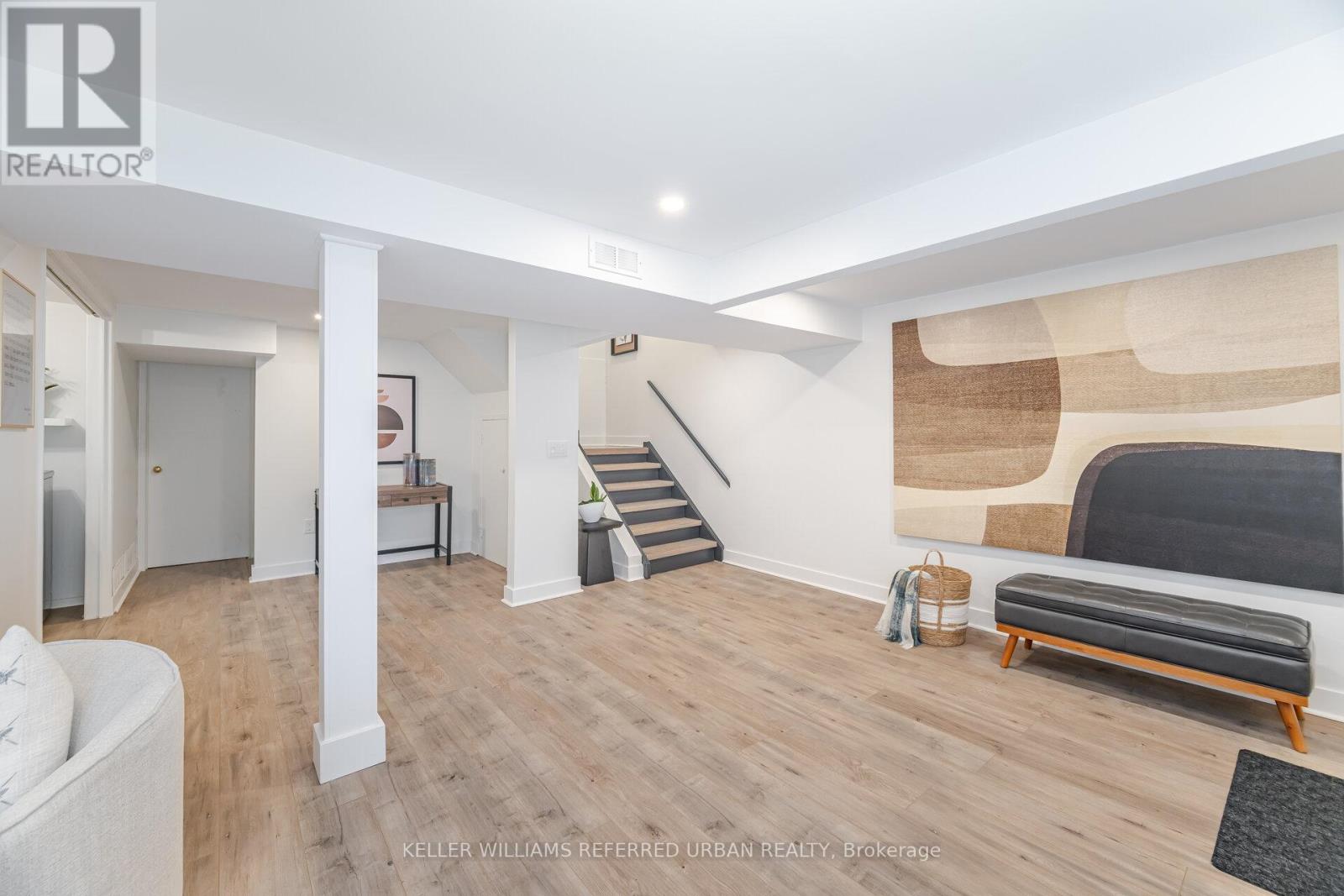 35 Bremen Lane, Mississauga, Ontario  L5M 1G7 - Photo 26 - W12460925