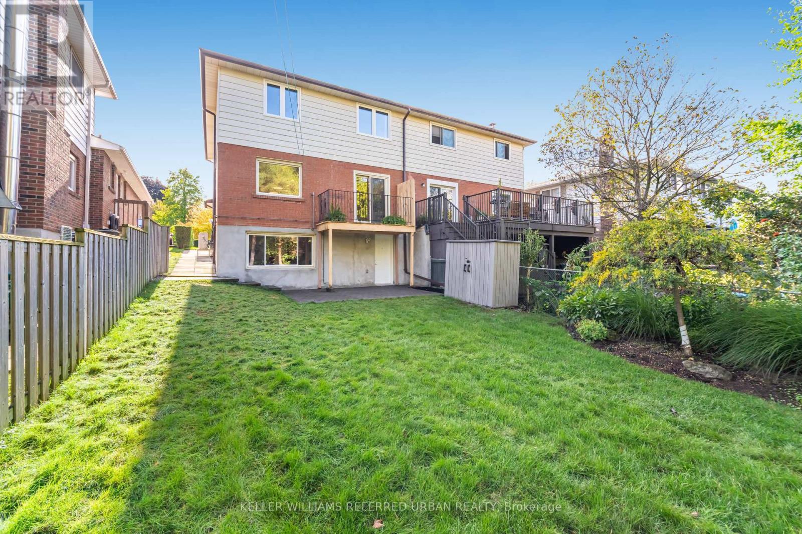 35 Bremen Lane, Mississauga, Ontario  L5M 1G7 - Photo 34 - W12460925