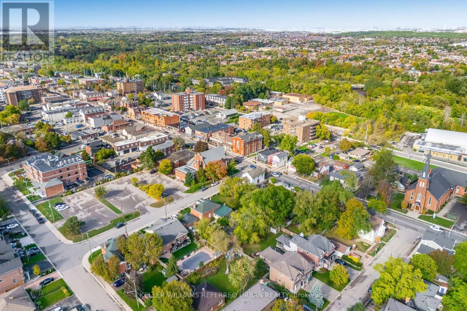 35 Bremen Lane, Mississauga, Ontario  L5M 1G7 - Photo 44 - W12460925