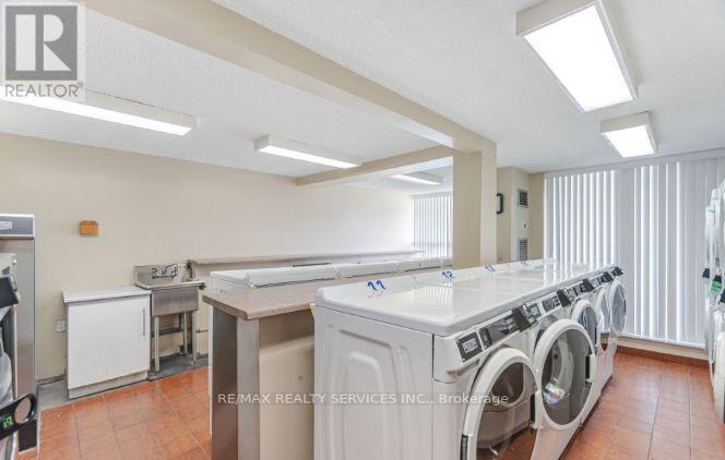 1104 - 18 Knightsbridge Road, Brampton, Ontario  L6T 3X5 - Photo 17 - W12460942