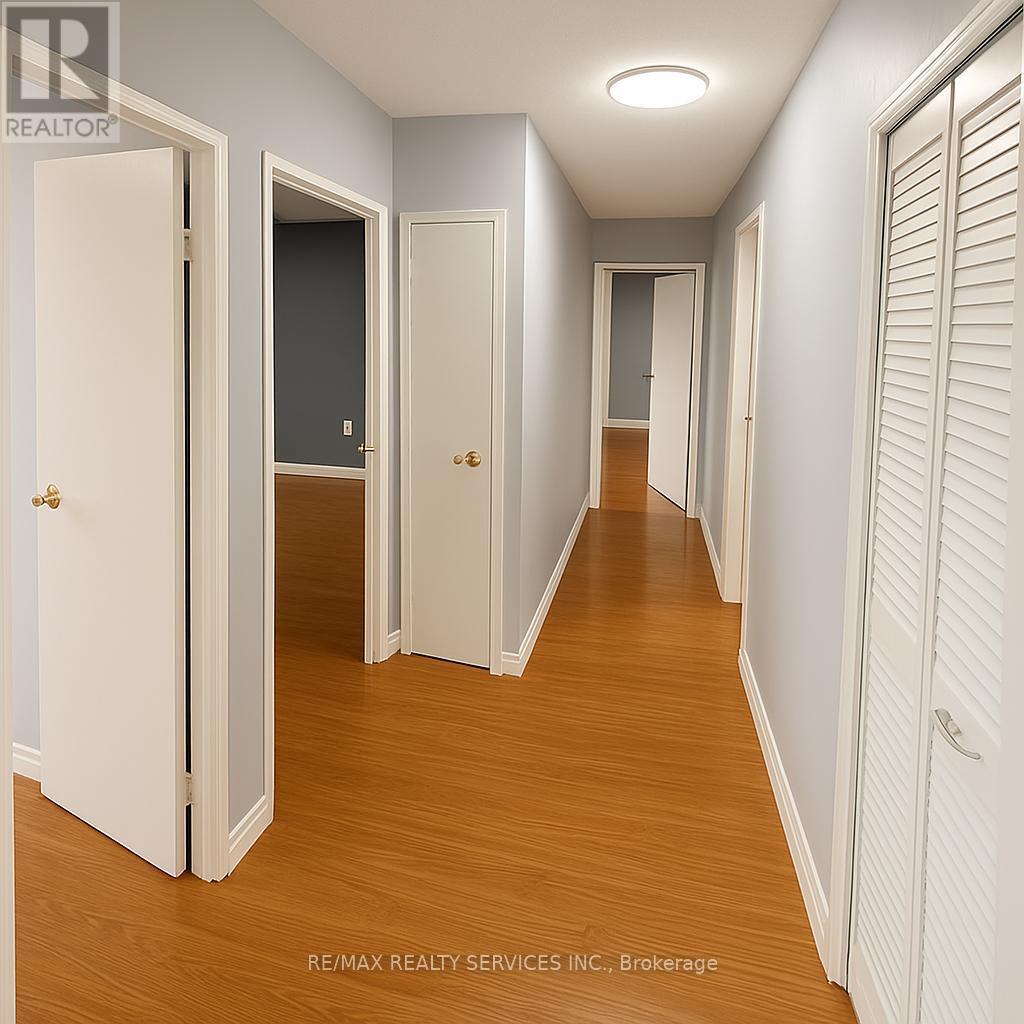1104 - 18 Knightsbridge Road, Brampton, Ontario  L6T 3X5 - Photo 9 - W12460942