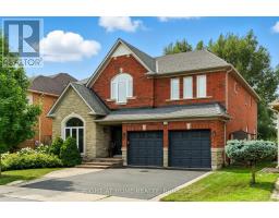 2465 WHISTLING SPRINGS CRESCENT, Oakville, Ontario