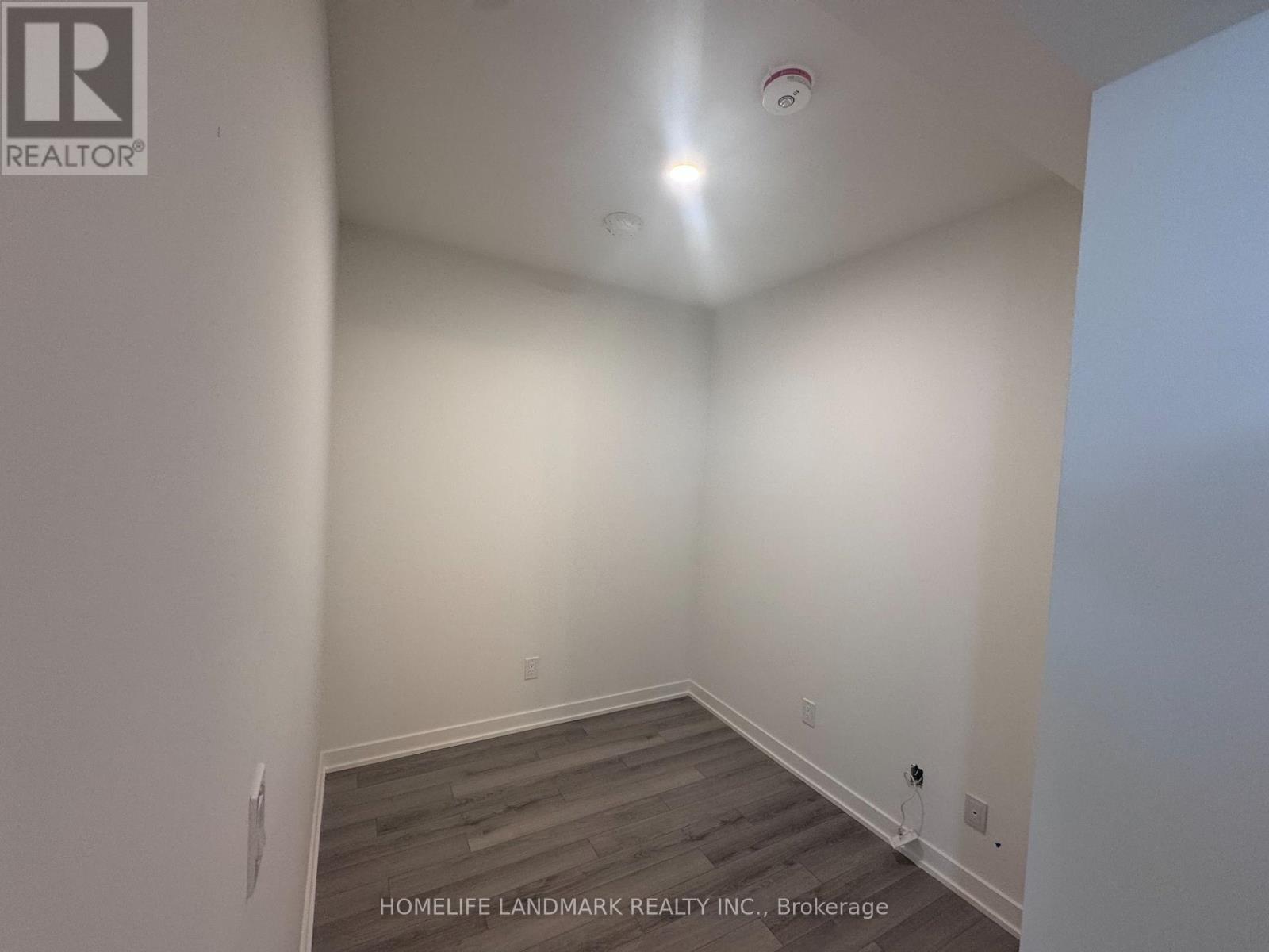 #1309 - 3079 Trafalgar Road, Oakville, Ontario  L6H 8C5 - Photo 16 - W12460958