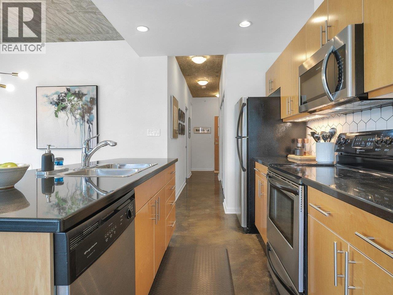 306 919 Station Street, Vancouver, British Columbia  V6A 4L9 - Photo 6 - R3057934