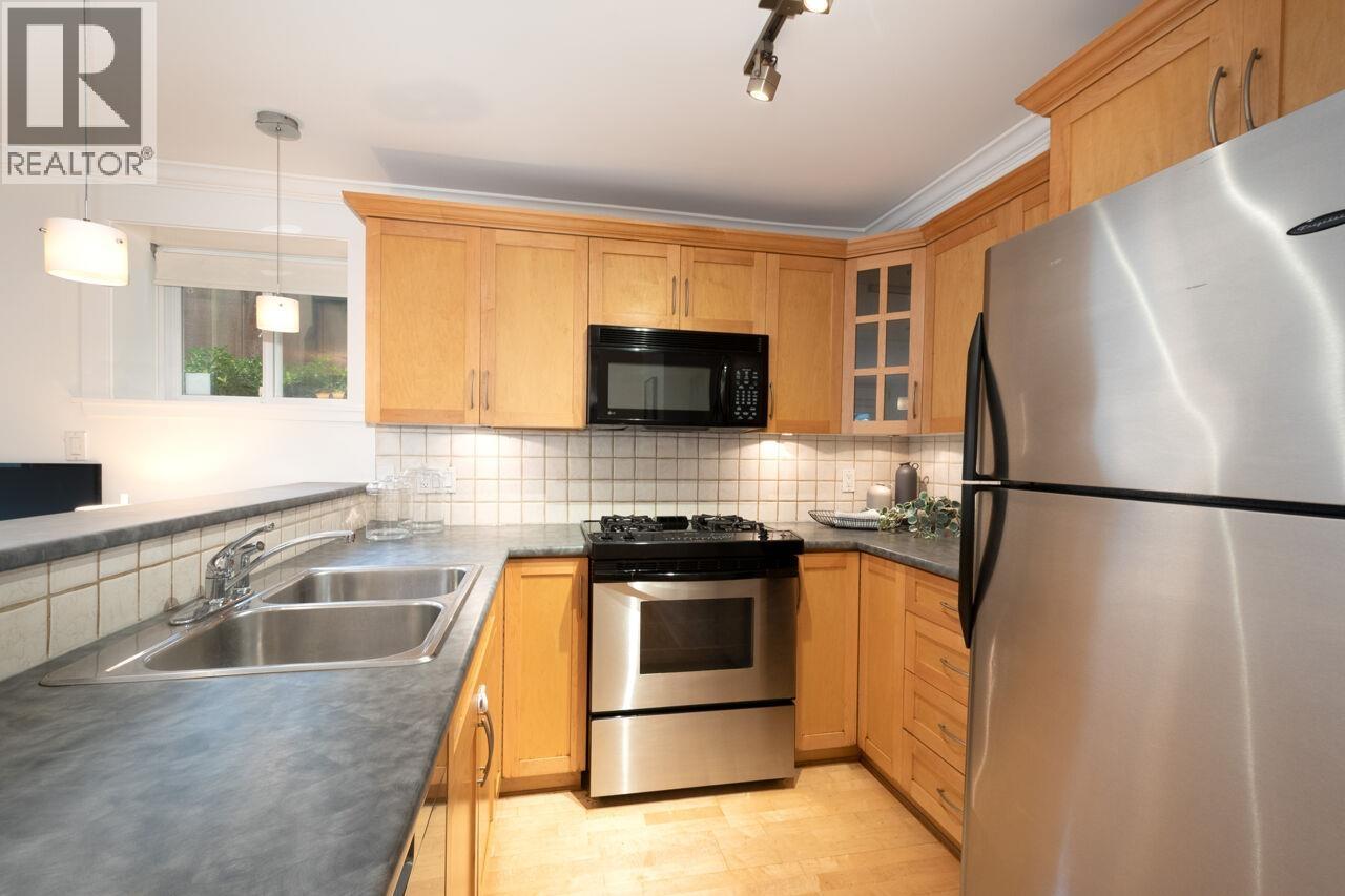 316 W 14th Avenue, Vancouver, British Columbia  V5Y 1X4 - Photo 11 - R3057950