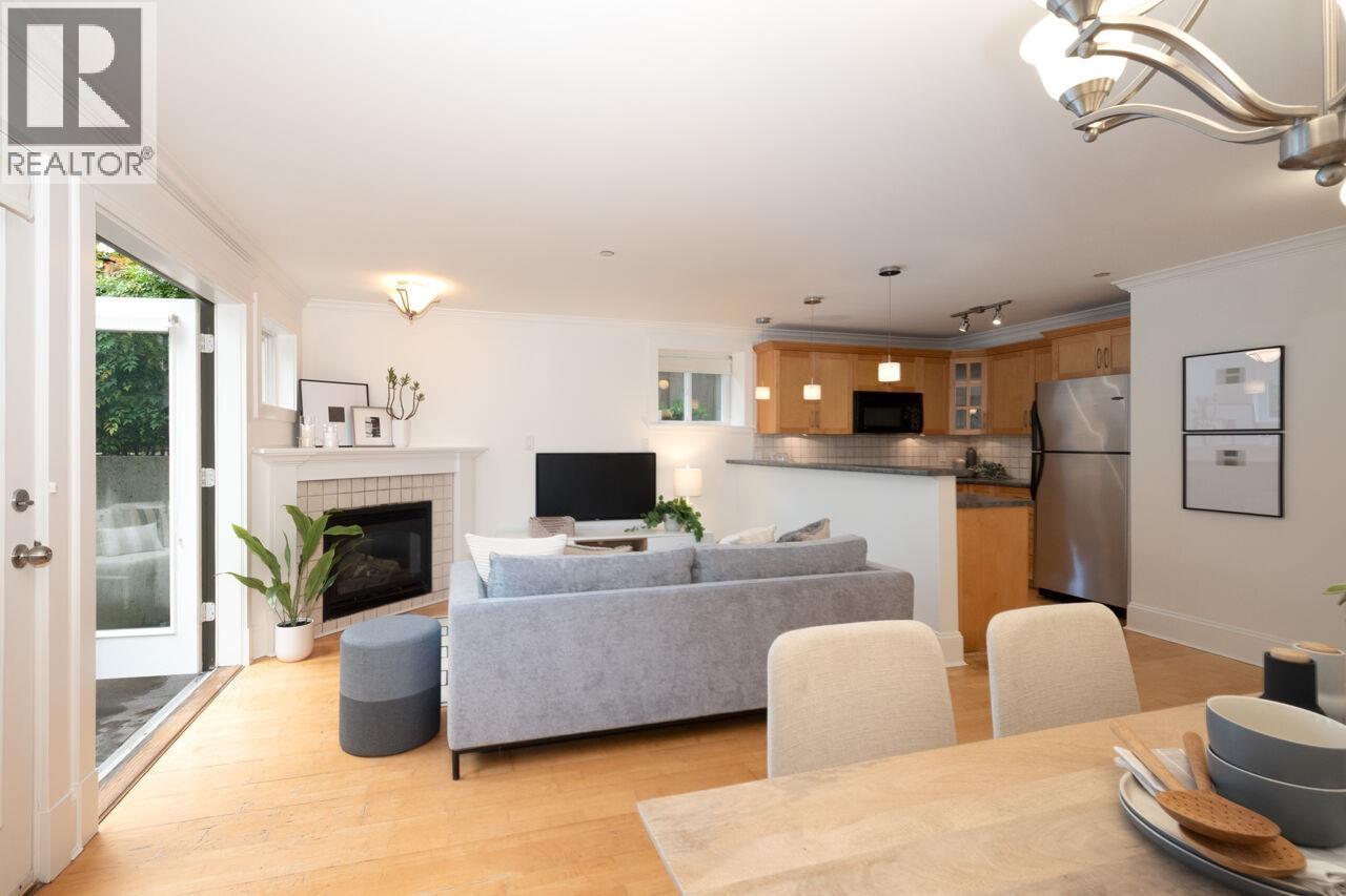 316 W 14th Avenue, Vancouver, British Columbia  V5Y 1X4 - Photo 3 - R3057950