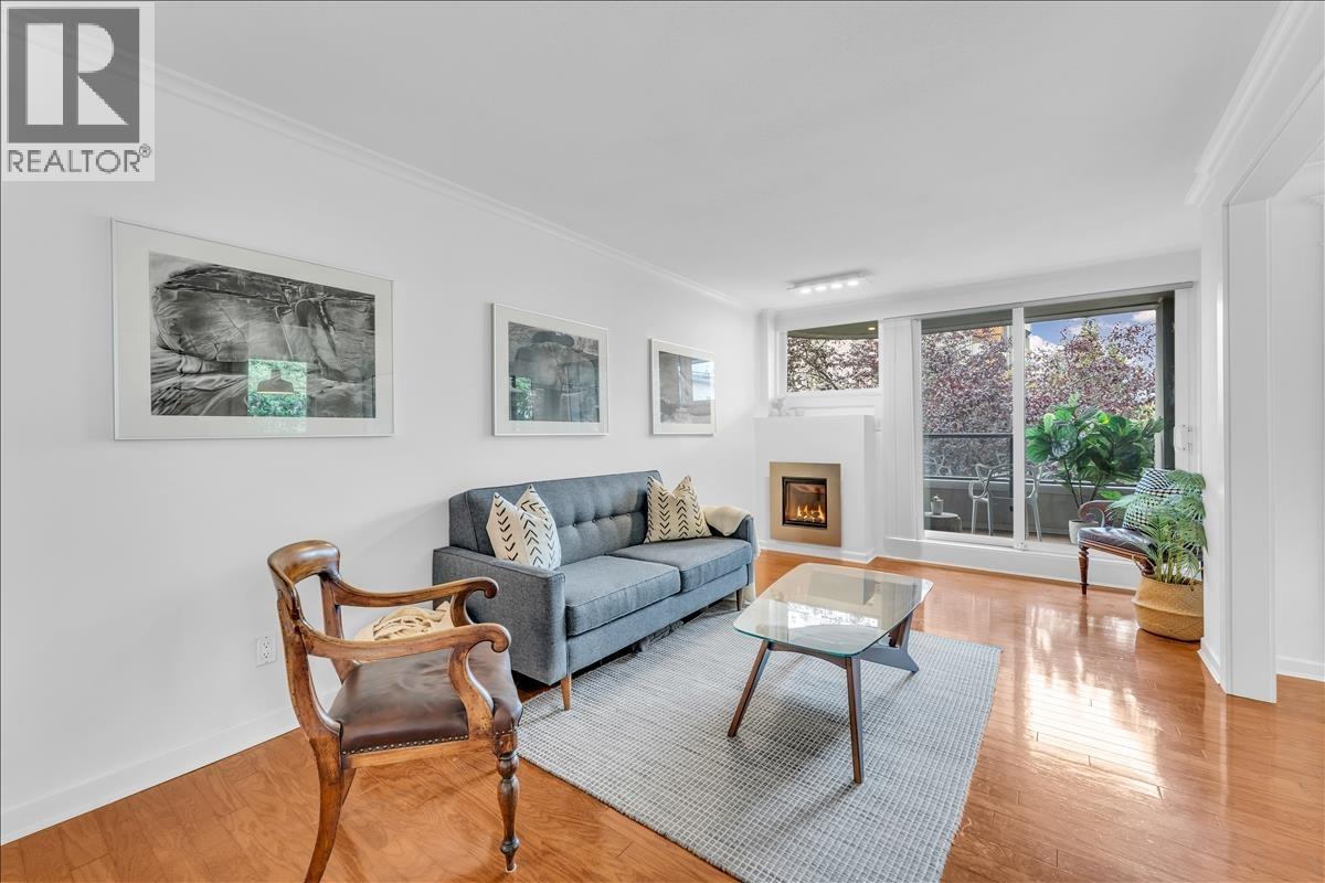 401 1330 Jervis Street, Vancouver, British Columbia  V6E 2E3 - Photo 1 - R3057981