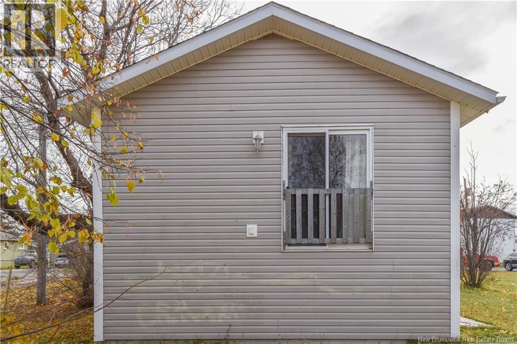 373 Rue Coughlan Street, Tracadie, New Brunswick  E1X 1B3 - Photo 5 - NB128461