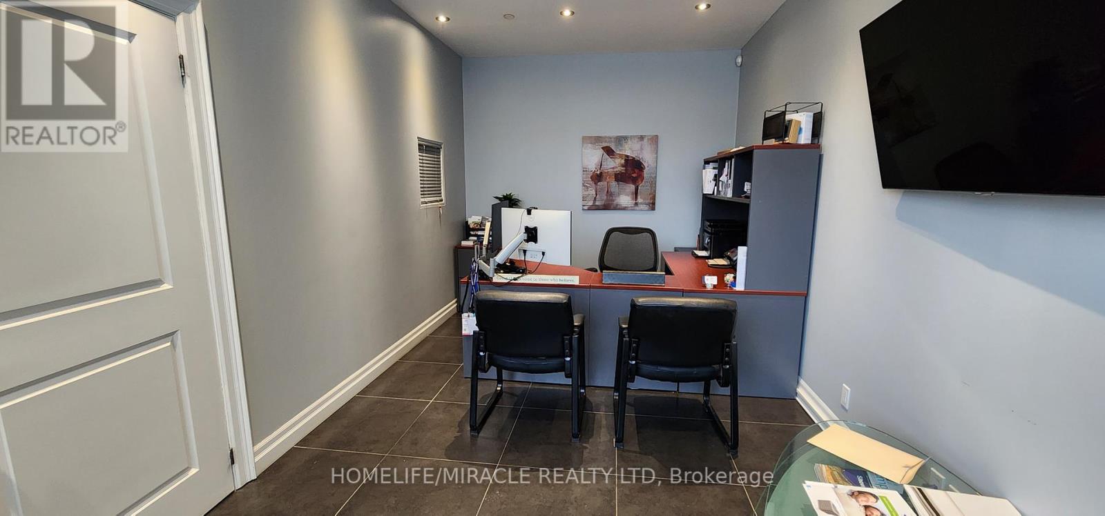 13 - 2400 Wyecroft Road, Oakville, Ontario  L6L 6M8 - Photo 7 - W12374620