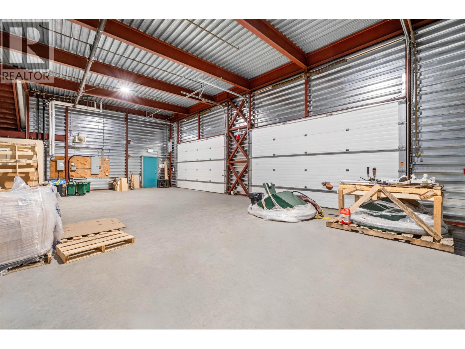 4 7327 Industrial Way, Pemberton, British Columbia  V0N 2L0 - Photo 4 - C8072749