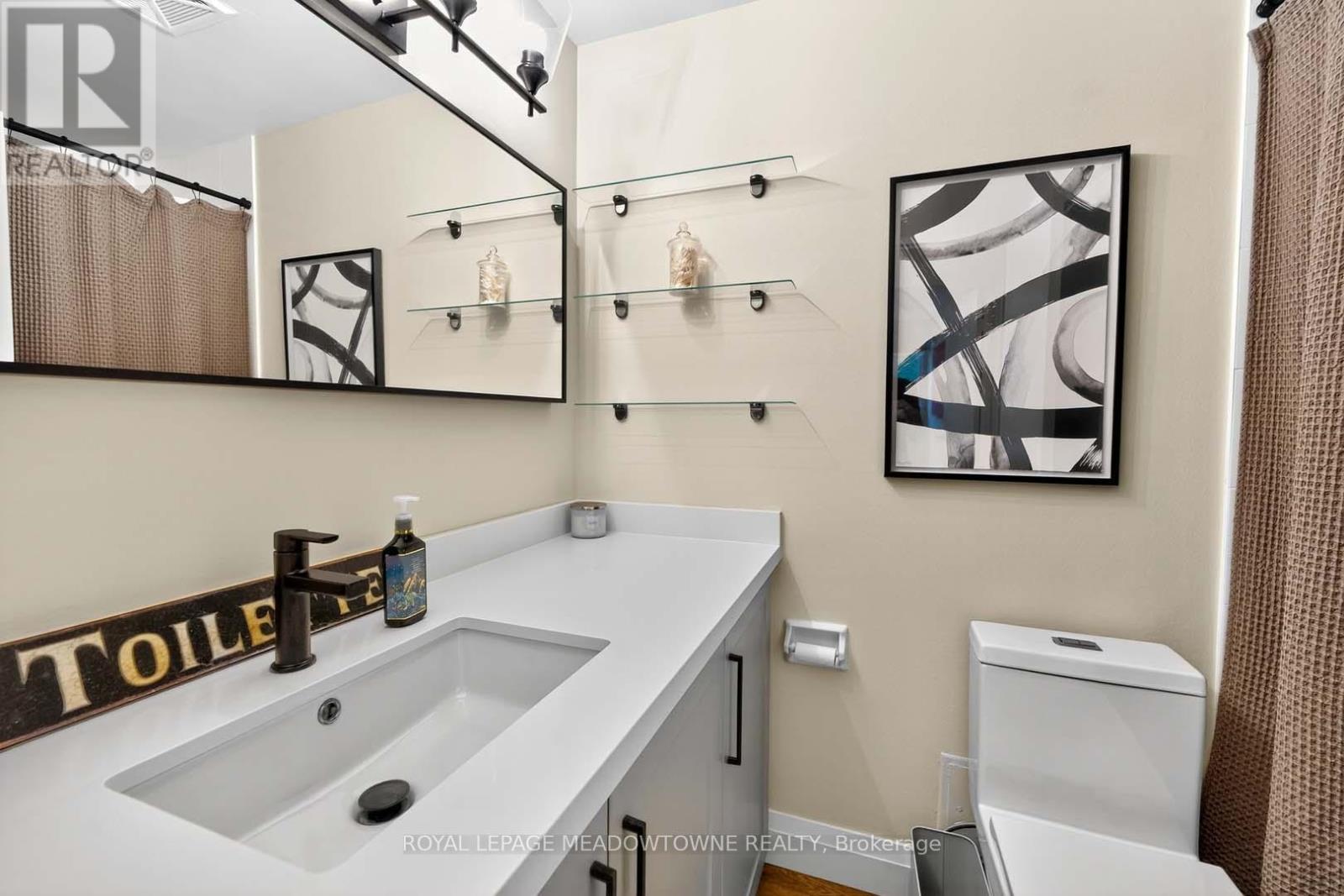 102 - 3695 Kaneff Crescent, Mississauga, Ontario  L5A 4B6 - Photo 27 - W12427741