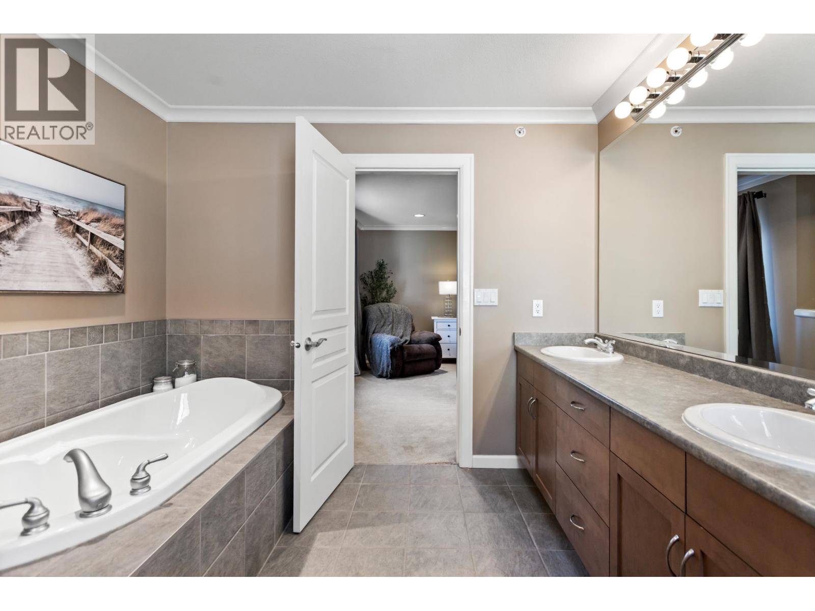 11252 Southgate Road, Pitt Meadows, British Columbia  V3Y 2W3 - Photo 28 - R3057948