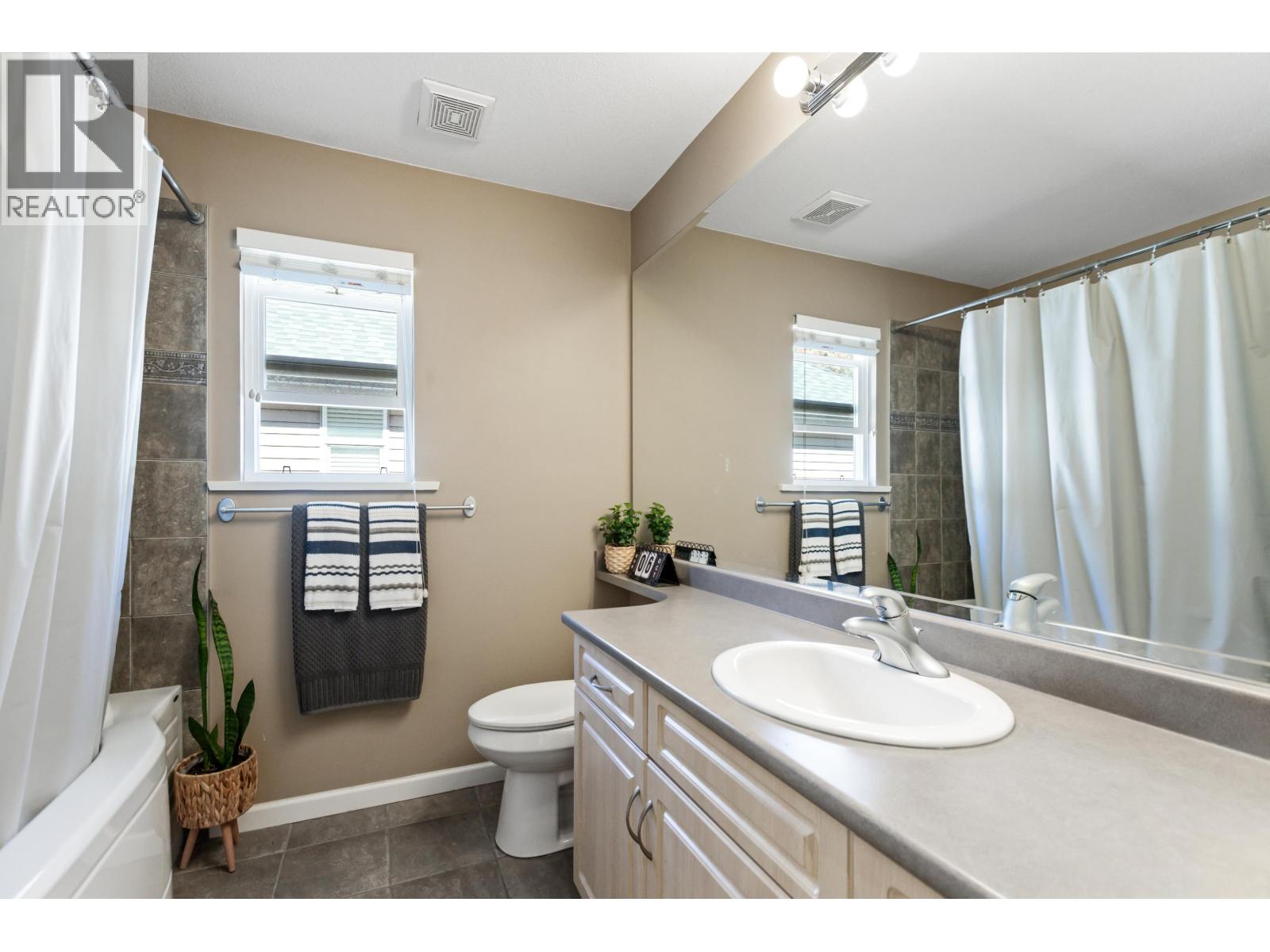 11252 Southgate Road, Pitt Meadows, British Columbia  V3Y 2W3 - Photo 32 - R3057948