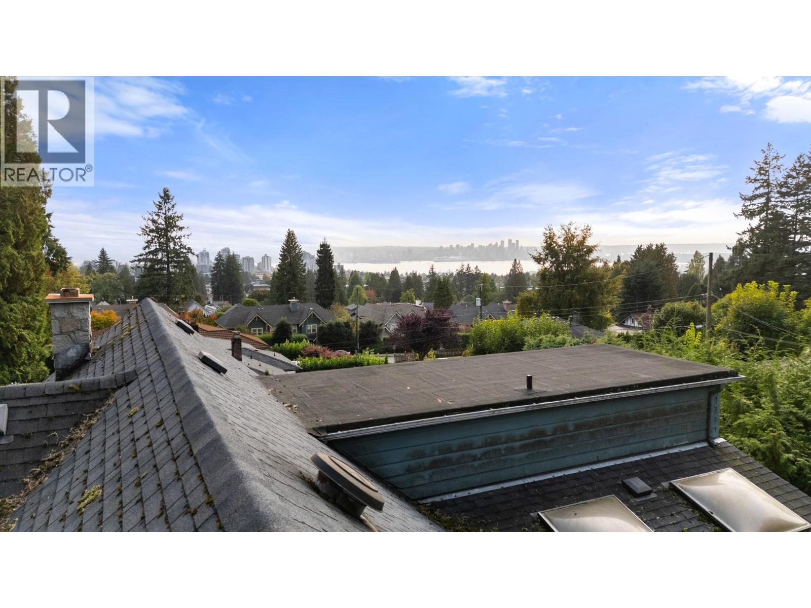 3041 St. Marys Avenue, North Vancouver, British Columbia  V7N 1X5 - Photo 36 - R3057952