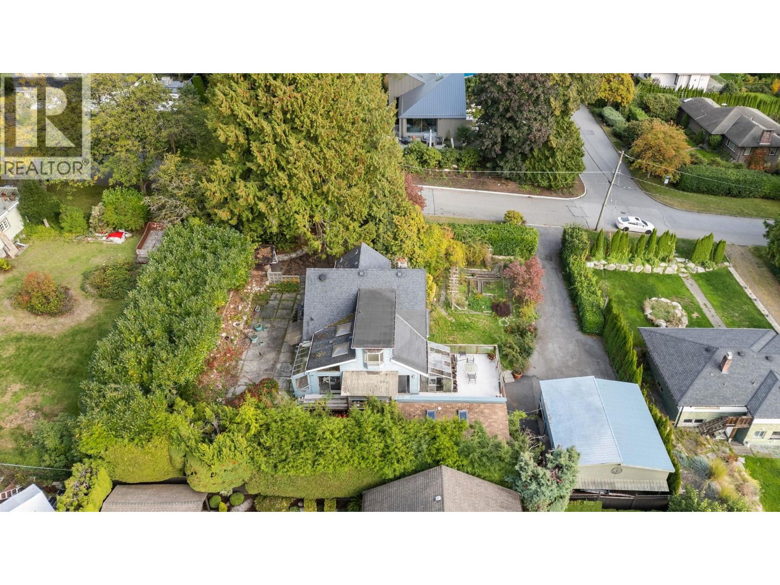 3041 St. Marys Avenue, North Vancouver, British Columbia  V7N 1X5 - Photo 38 - R3057952
