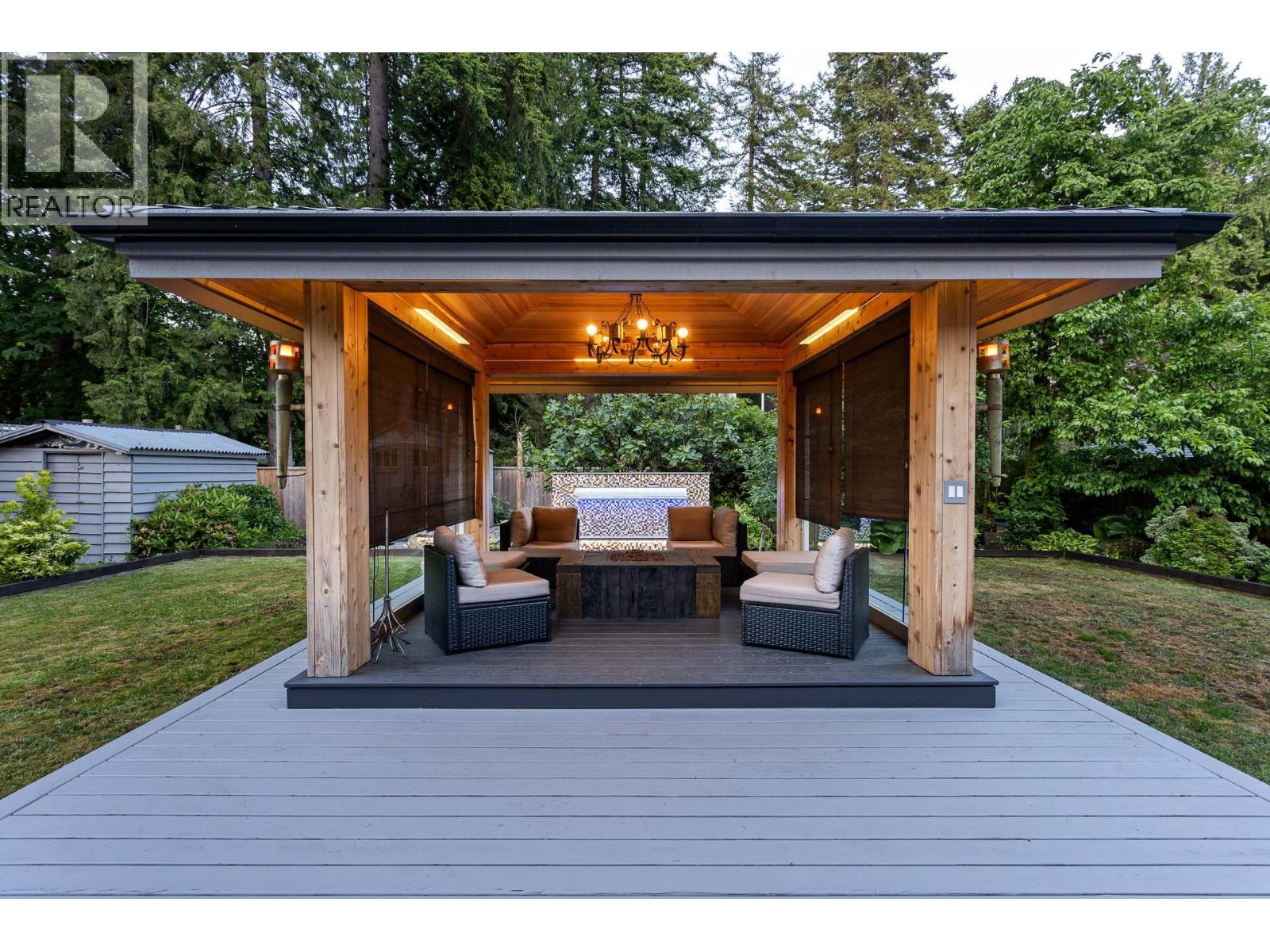 2420 Edgemont Boulevard, North Vancouver, British Columbia  V7P 2L1 - Photo 33 - R3057959