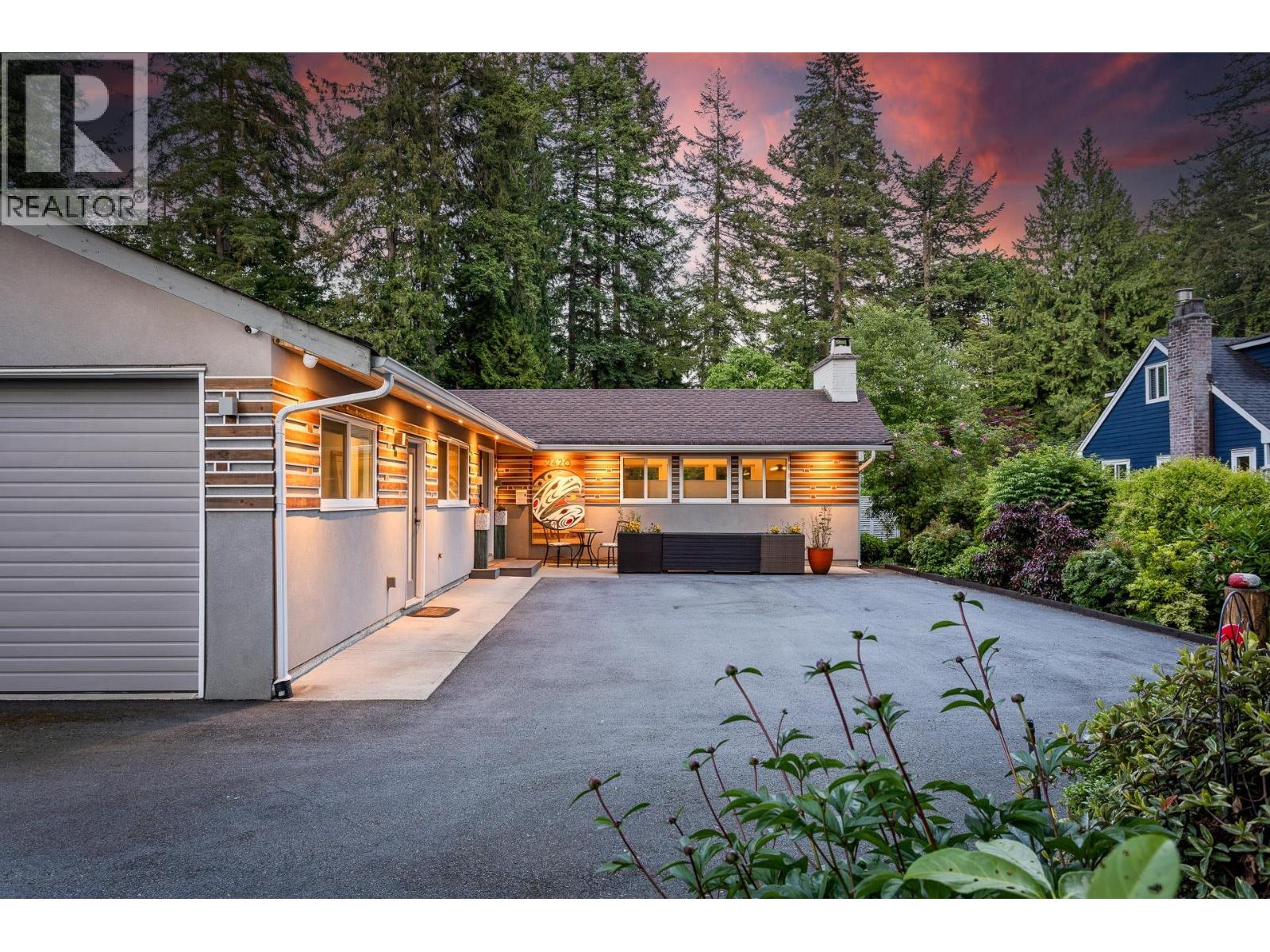 2420 Edgemont Boulevard, North Vancouver, British Columbia  V7P 2L1 - Photo 36 - R3057959