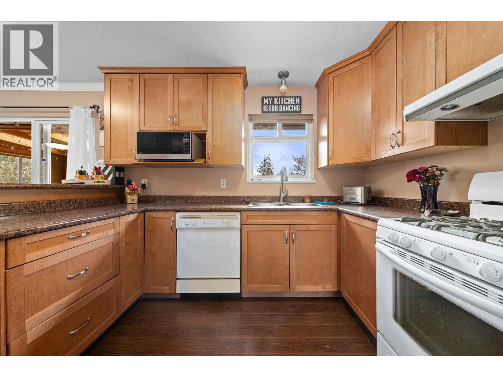 1600 Cornell Avenue, Coquitlam, British Columbia  V3J 3A1 - Photo 14 - R3057980