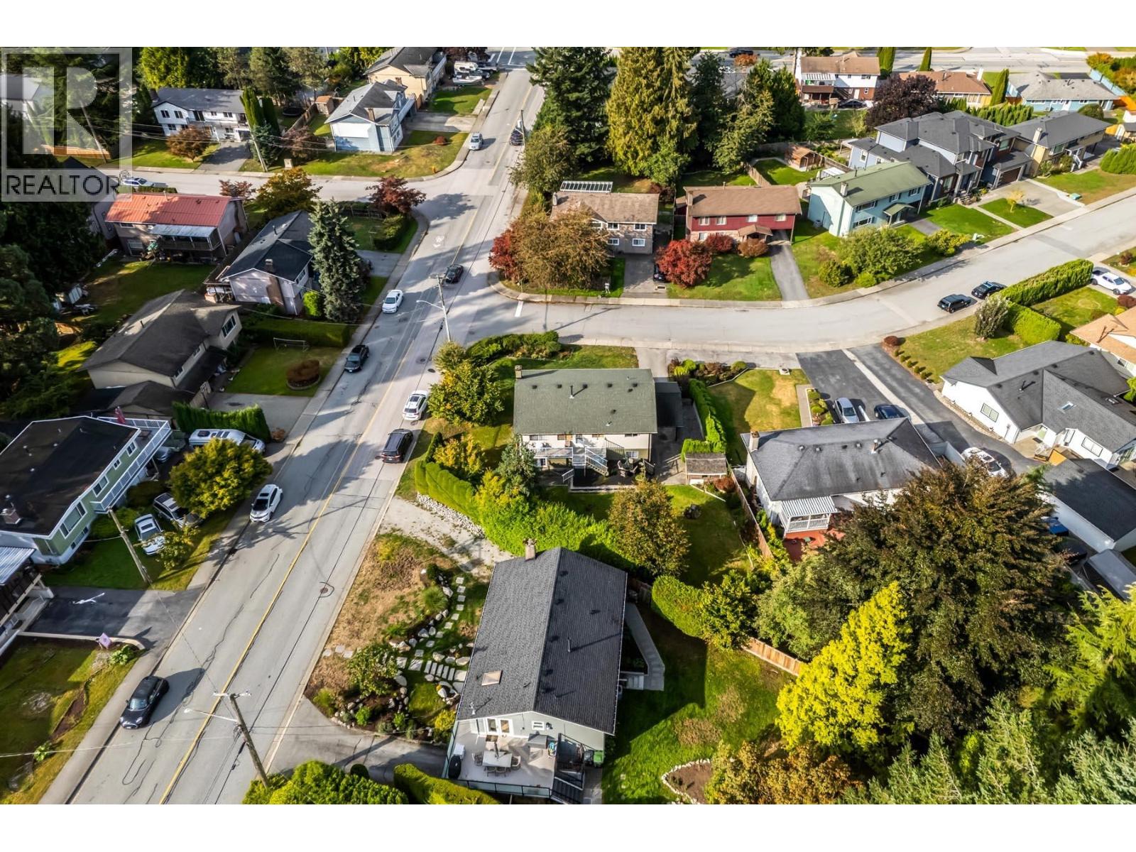 661 Cypress Street, Coquitlam, British Columbia  V3J 6L3 - Photo 18 - R3058004