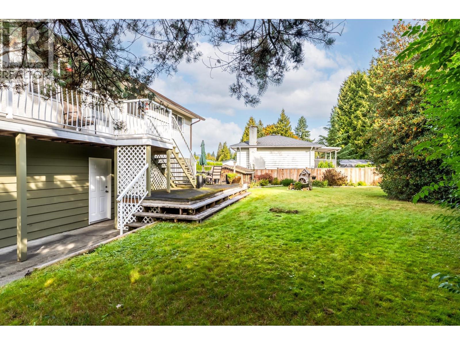 661 Cypress Street, Coquitlam, British Columbia  V3J 6L3 - Photo 7 - R3058004