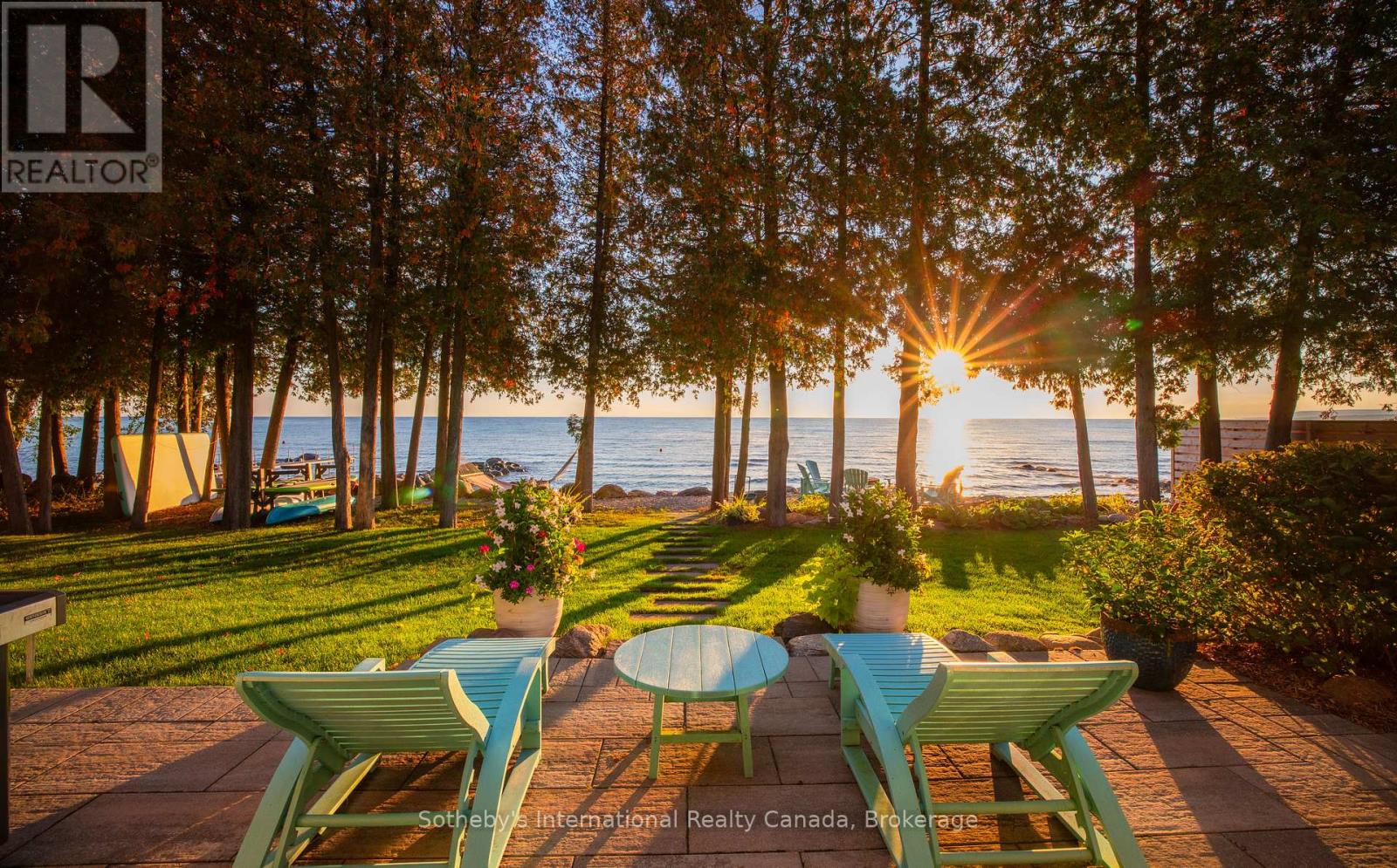 125 Kiowana Beach Road, Meaford, Ontario  N4L 1W5 - Photo 1 - X12460976