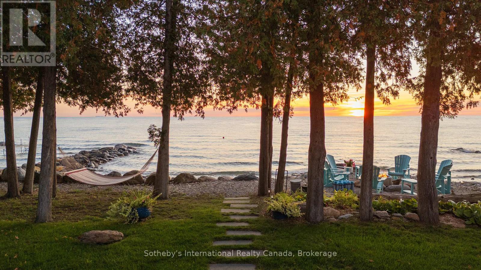 125 Kiowana Beach Road, Meaford, Ontario  N4L 1W5 - Photo 28 - X12460976
