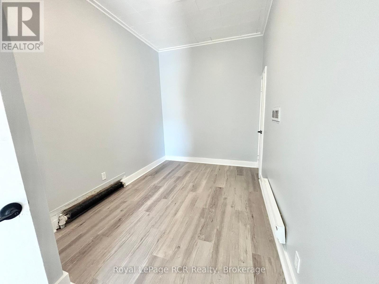 5 - 844 2nd Avenue E, Owen Sound, Ontario  N4K 2H3 - Photo 7 - X12461032