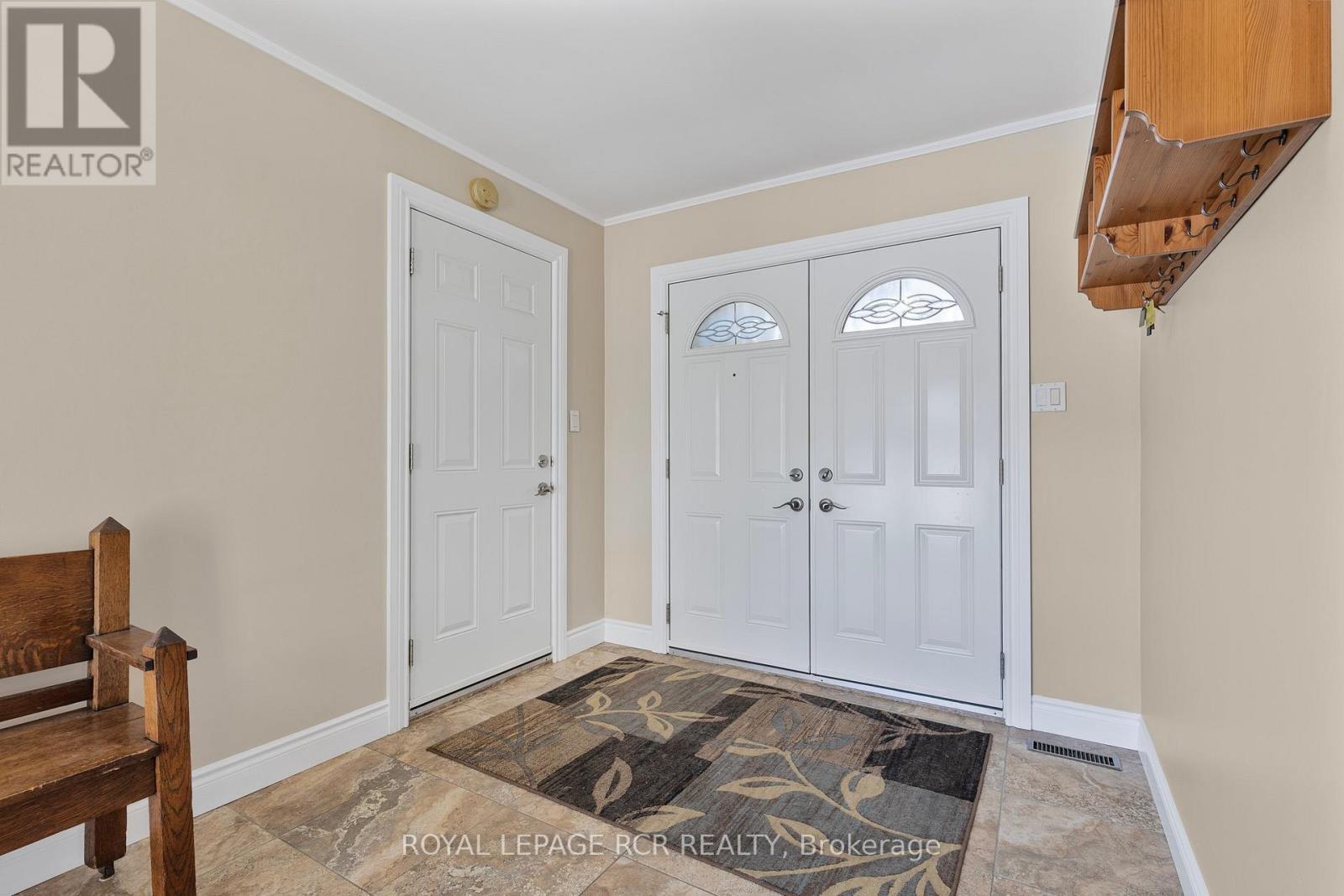 9 Woodland Road, Amaranth, Ontario  L9V 3N6 - Photo 3 - X12460825