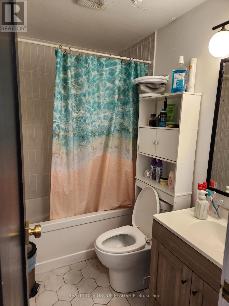 39 - 267 Traynor Avenue, Kitchener, Ontario  N2C 1W7 - Photo 8 - X12460846