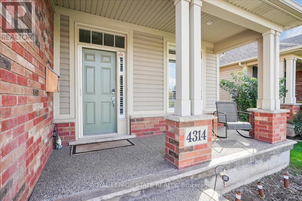 4314 Lindsey Crescent, Lincoln, Ontario  L3J 0P9 - Photo 11 - X12460852