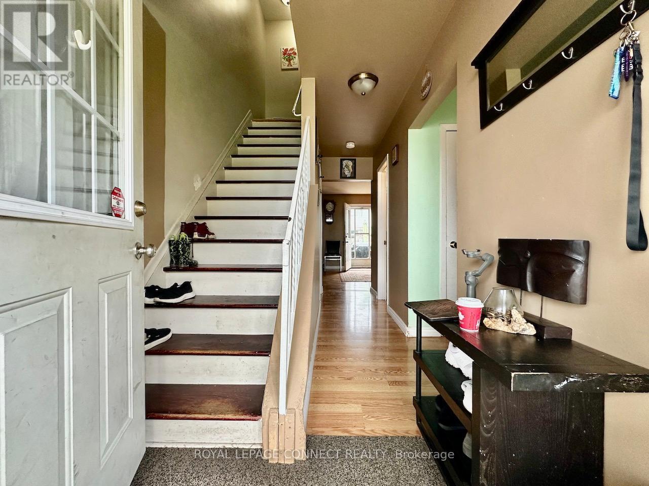 14 - 16 Orchard Place, Chatham-Kent, Ontario  N7M 1A6 - Photo 12 - X12460871