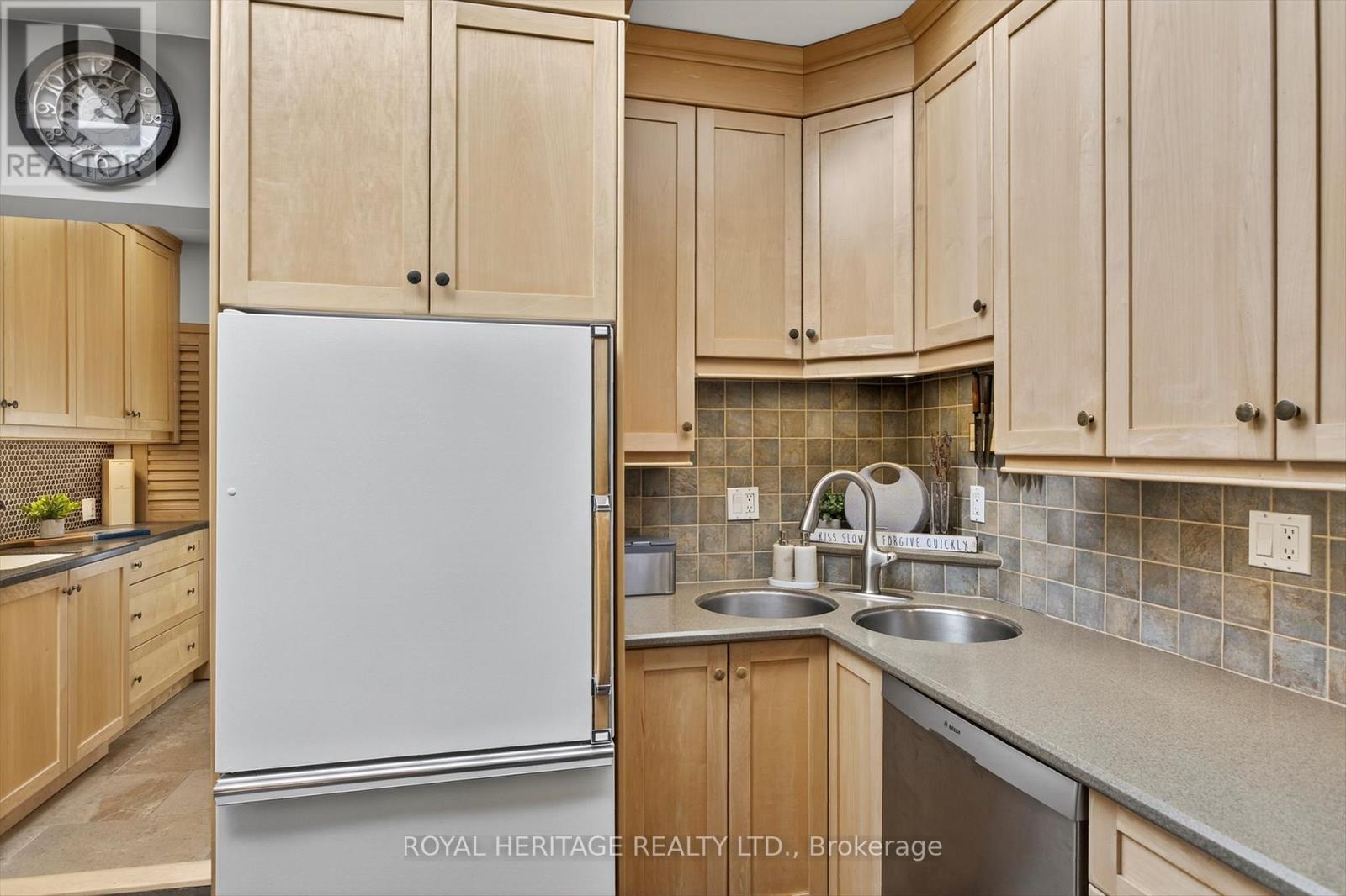 693 Water Street, Peterborough, Ontario  K9H 3N4 - Photo 17 - X12460872