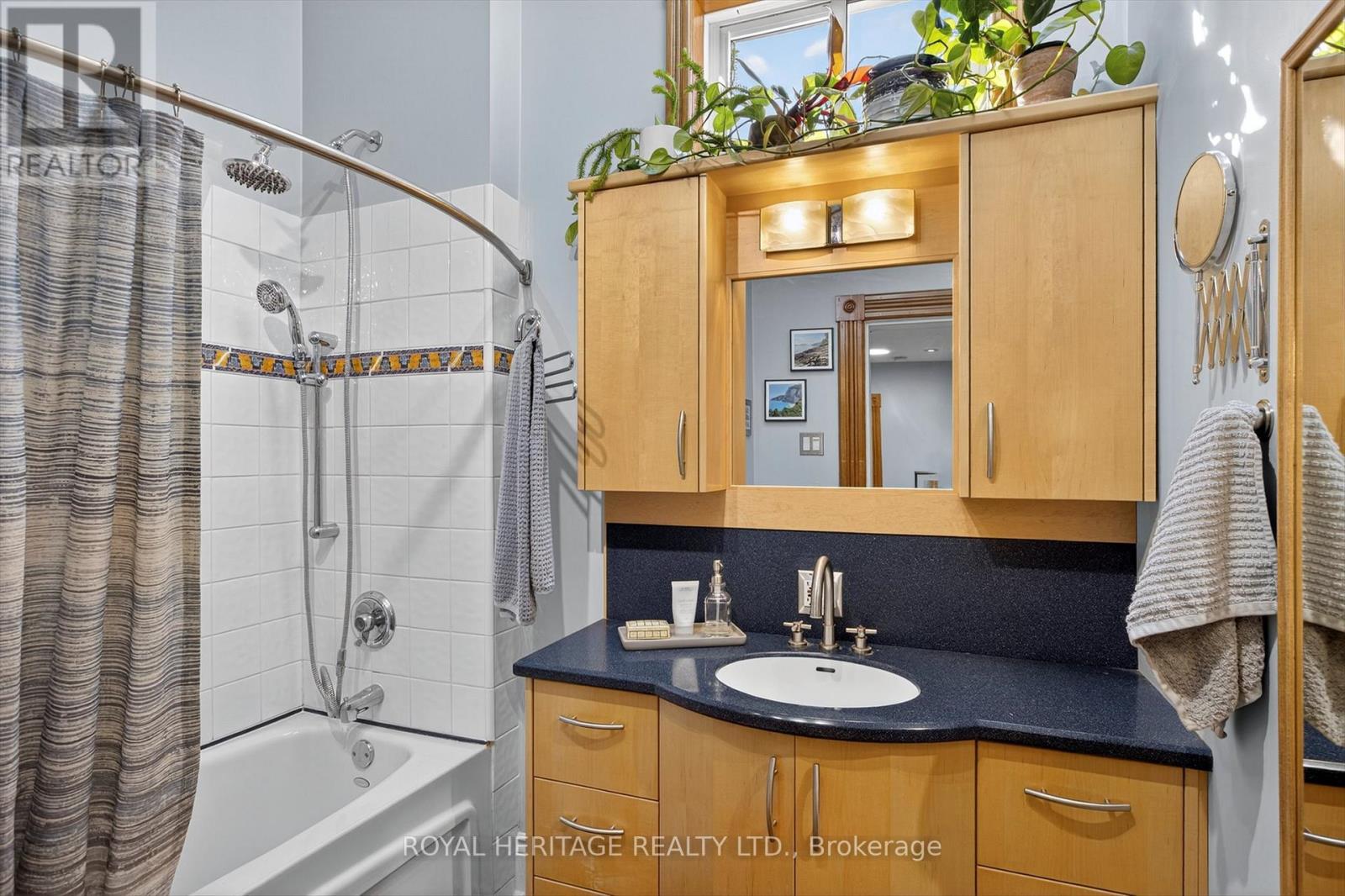 693 Water Street, Peterborough, Ontario  K9H 3N4 - Photo 26 - X12460872