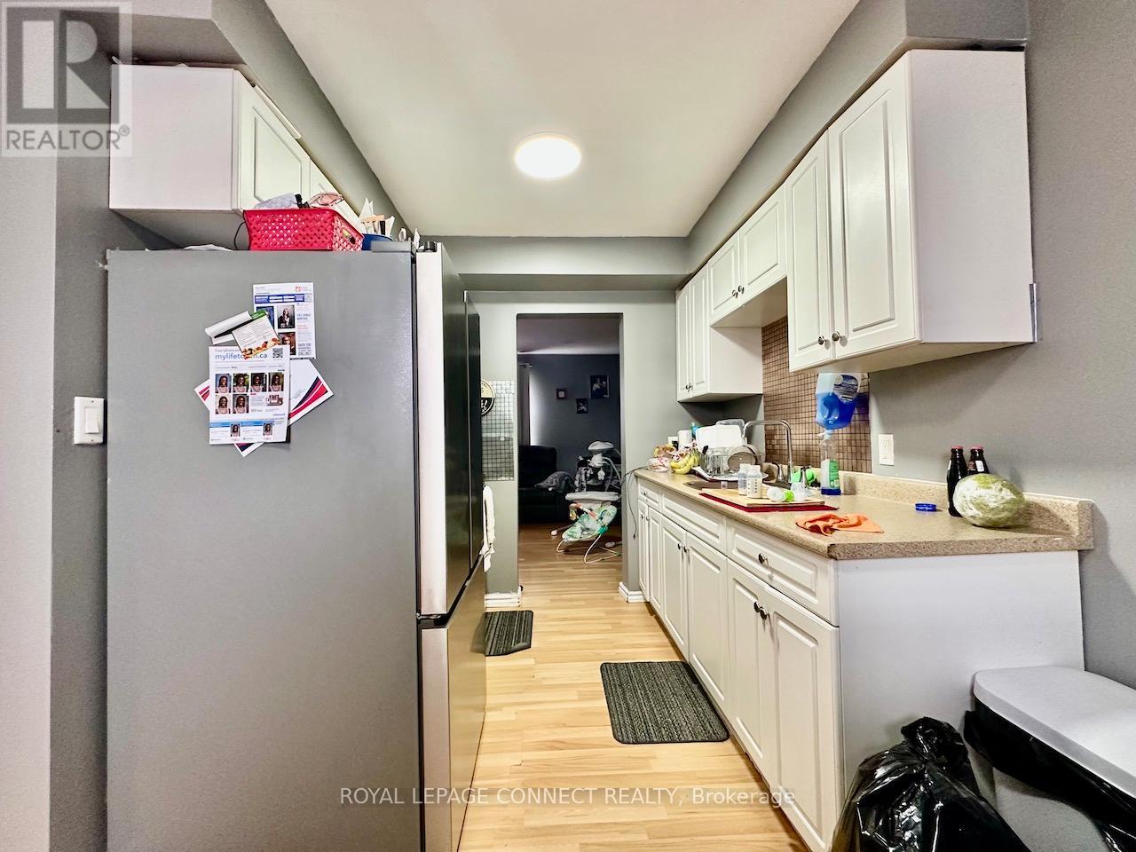 12 - 12 Orchard Place, Chatham-Kent, Ontario  N7M 1A6 - Photo 7 - X12460876