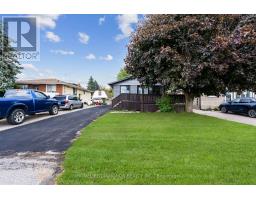 210 MACKAN STREET, Thorold, Ontario