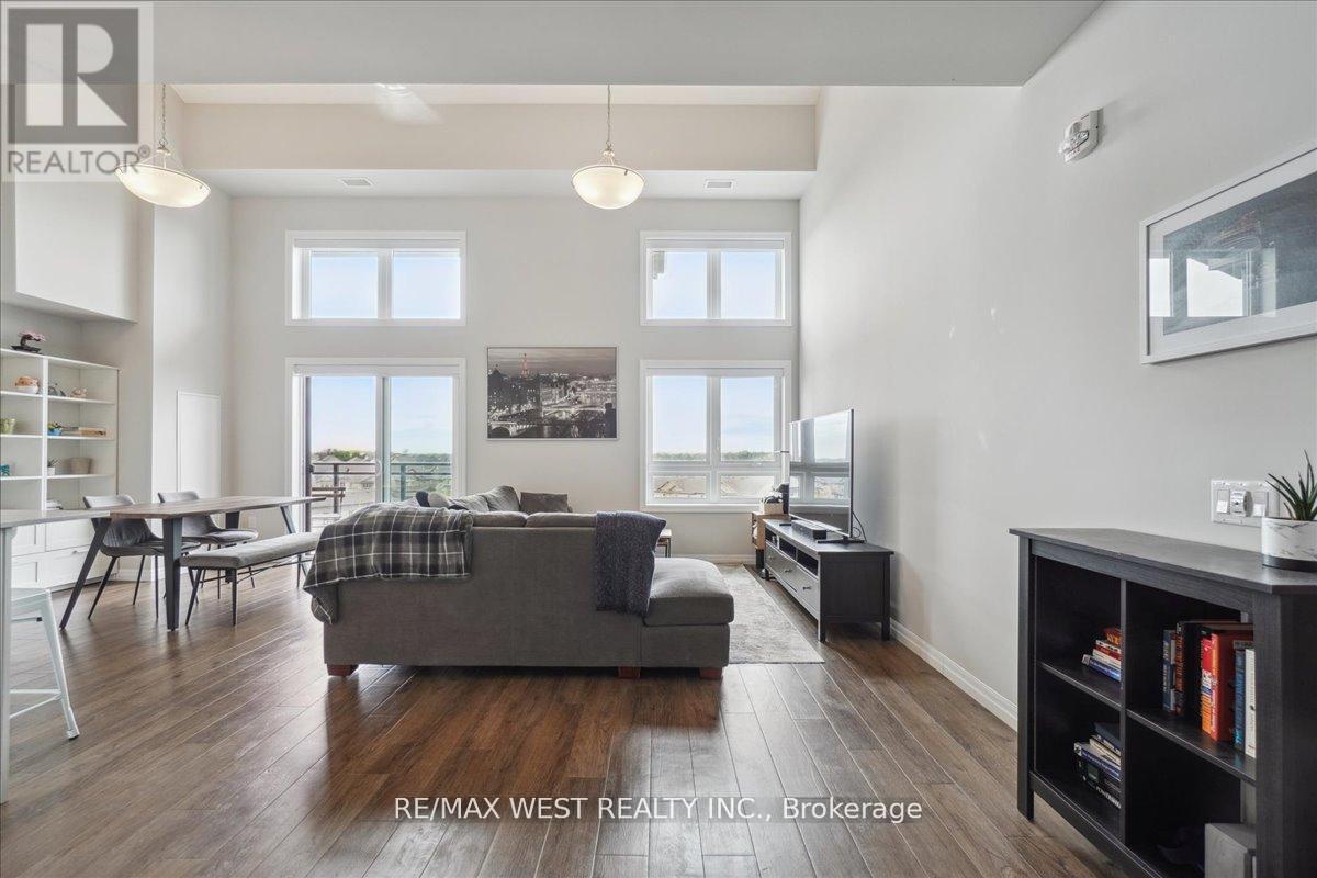 413 - 35 Kingsbury Square, Guelph, Ontario  N1L 0J4 - Photo 3 - X12460930