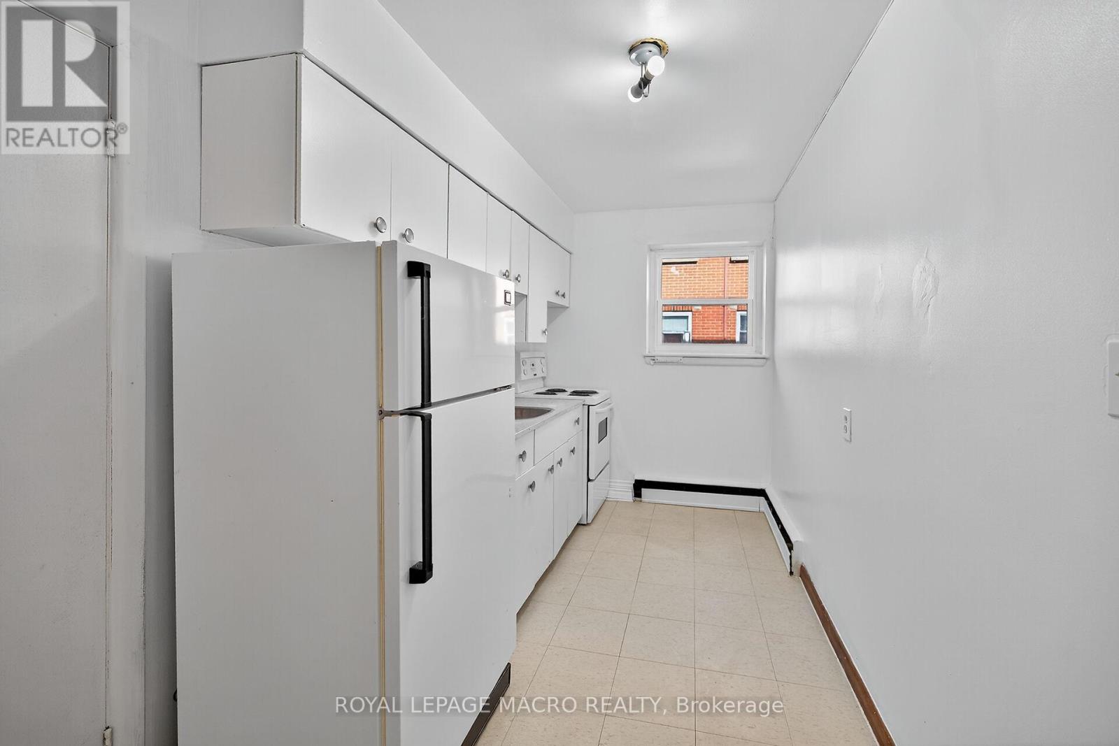 1 - 5 Applewood Avenue, Hamilton, Ontario  L8G 3S4 - Photo 10 - X12460939
