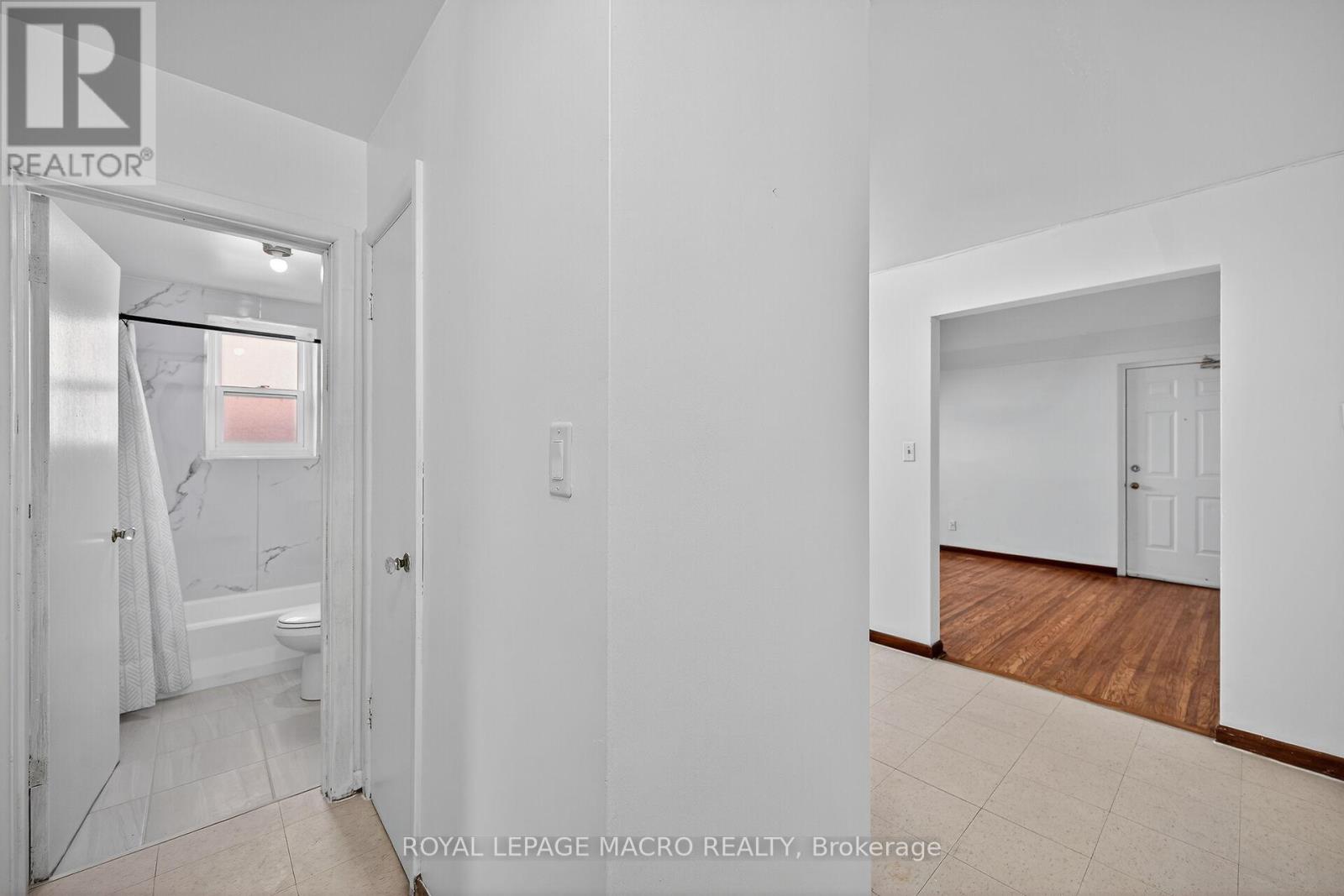 1 - 5 Applewood Avenue, Hamilton, Ontario  L8G 3S4 - Photo 16 - X12460939