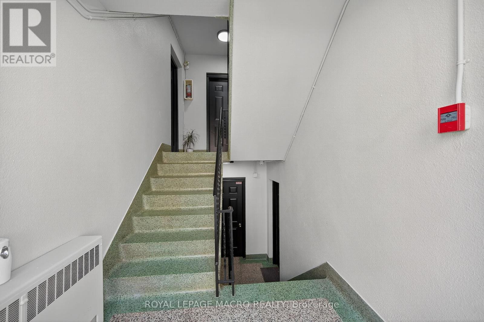 1 - 5 Applewood Avenue, Hamilton, Ontario  L8G 3S4 - Photo 21 - X12460939