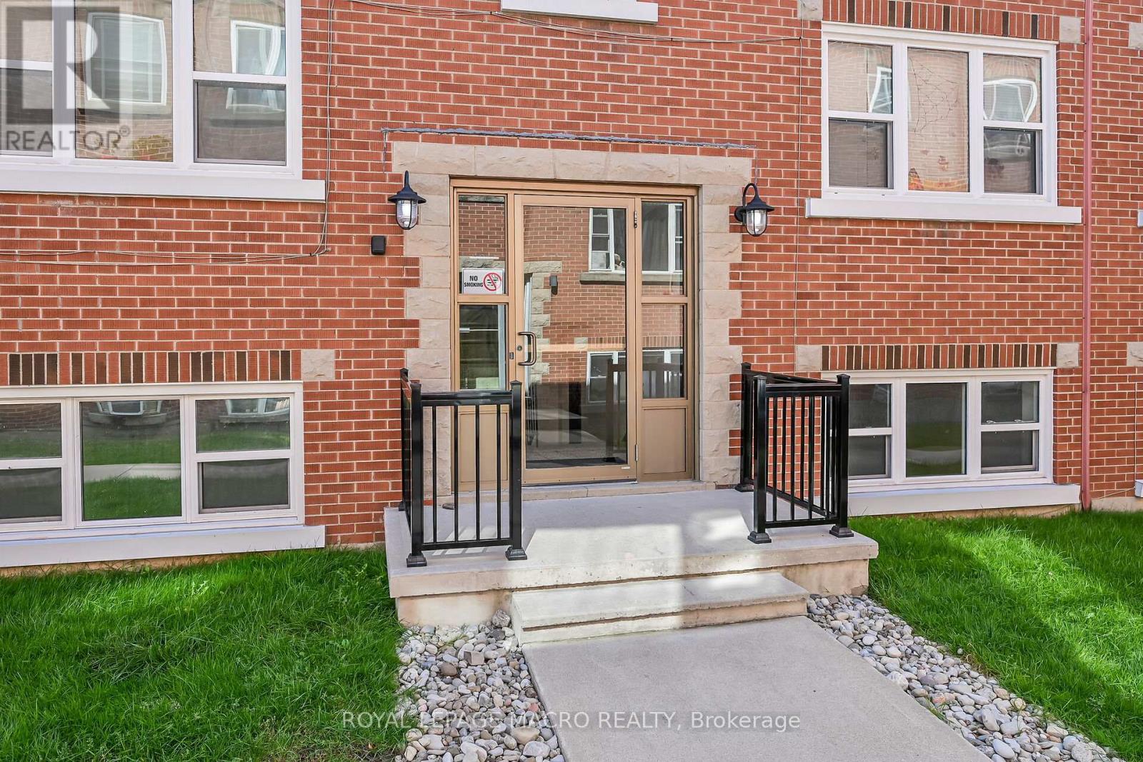 1 - 5 Applewood Avenue, Hamilton, Ontario  L8G 3S4 - Photo 34 - X12460939