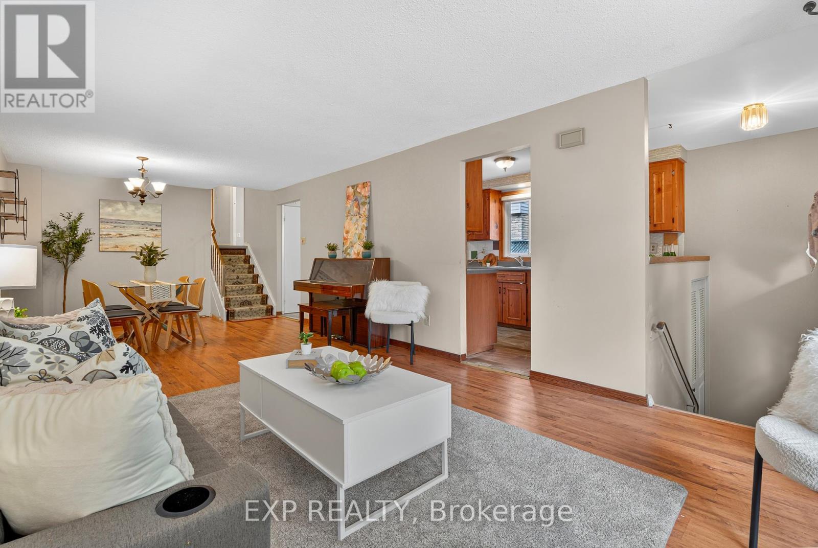 73 Northview Heights Drive, Cambridge, Ontario  N1R 7A7 - Photo 11 - X12460956
